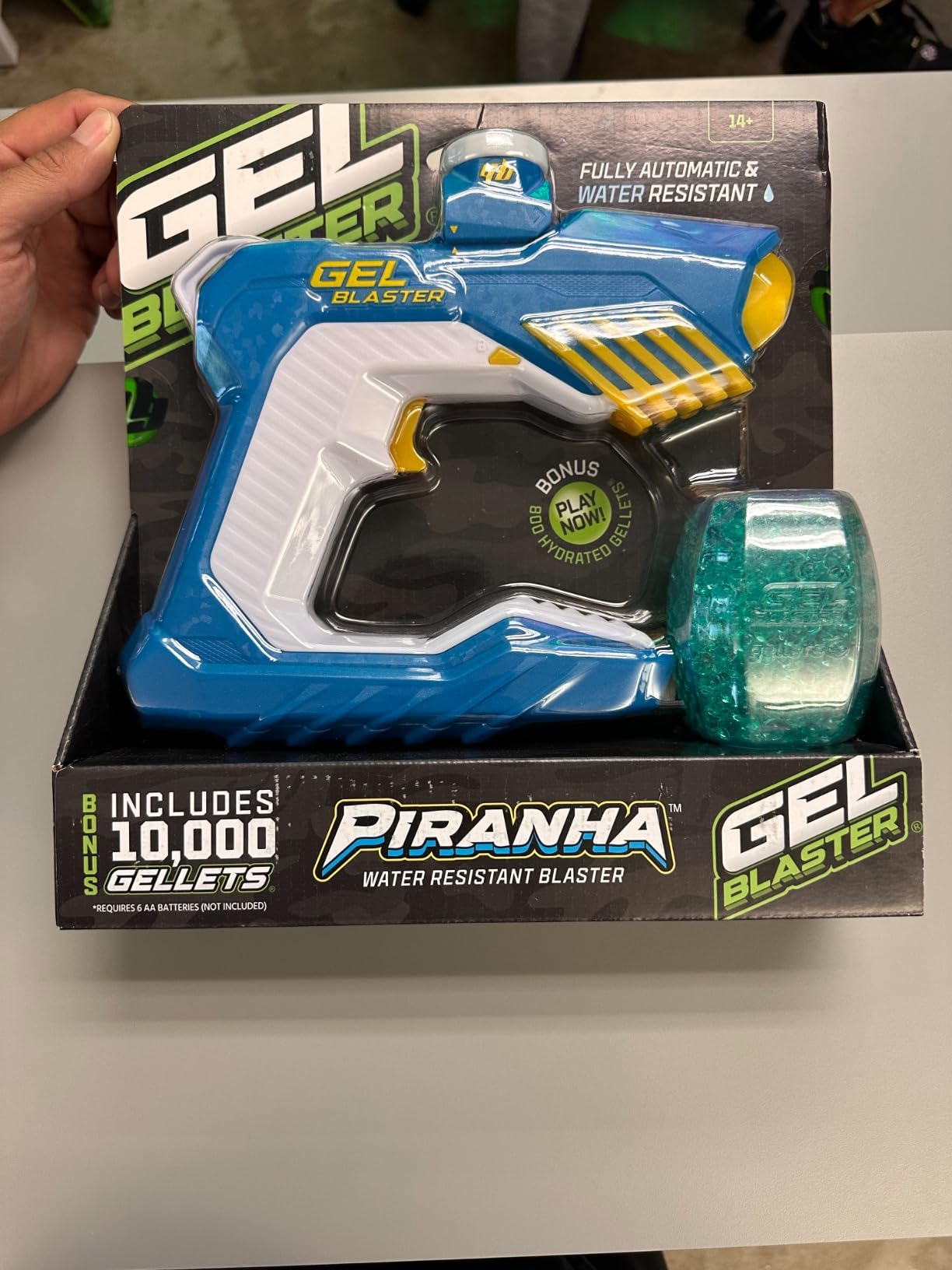 The Original Gel Blaster Piranha - Waterproof Gel Blaster - Extended 100+ Foot Range - Automatic Blaster for Outdoor Games & Pool Toys - Ages 14+ customer photo 2