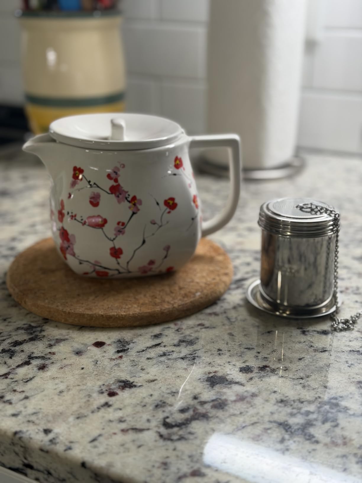 Tea Forte Ceramic Teapot with Removable Stainless Steel Infuser Basket and Lid, Steeps 24 oz. Loose Leaf Tea, Dishwasher & Microwave Safe, Stone Blue customer photo 1