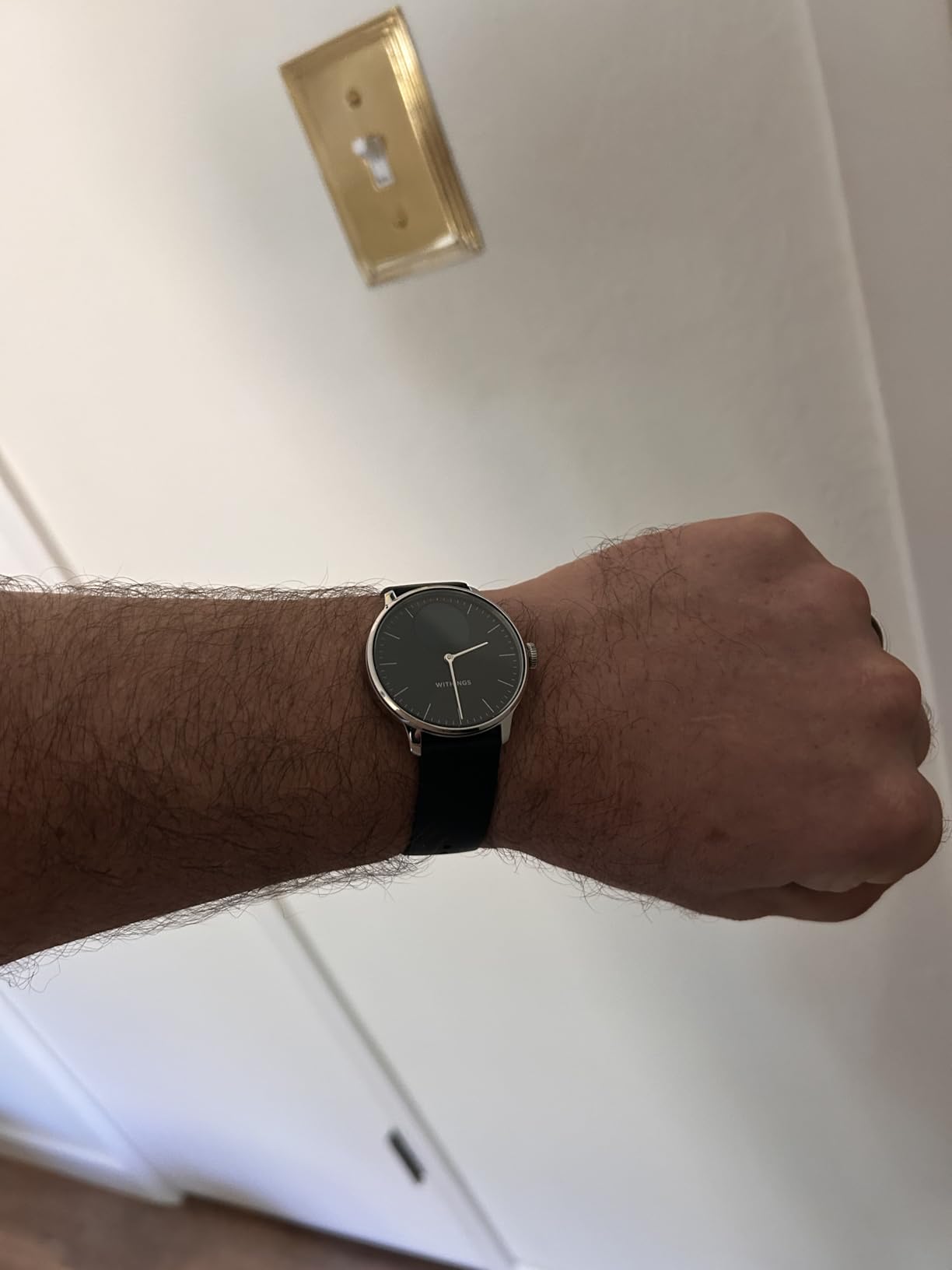 Withings ScanWatch Light - Hybrid Smart Watch, Heart Rate Monitoring, Fitness Tracker, Cycle Tracker, Sleep Monitoring customer photo 1
