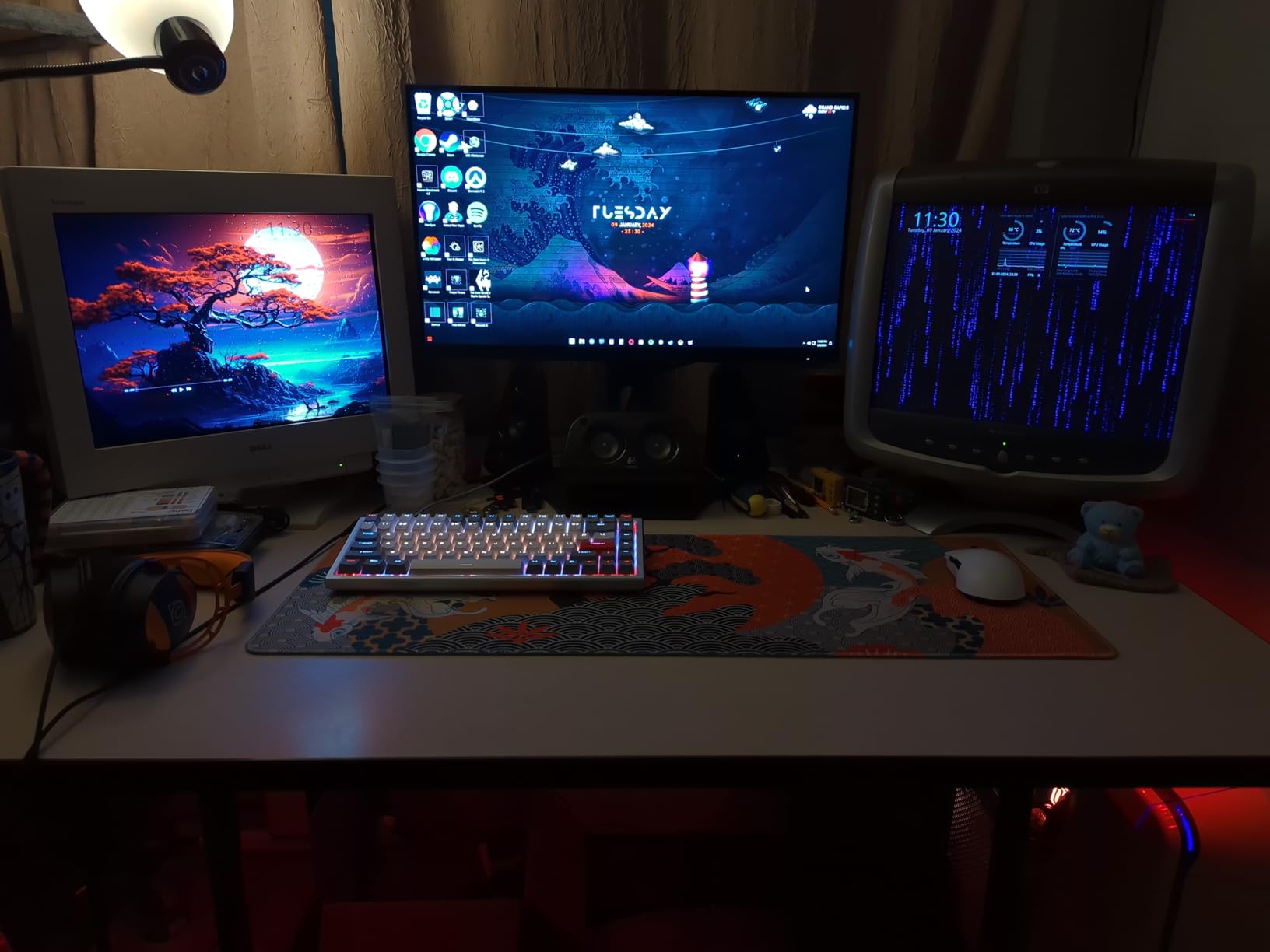 KOORUI 27 Inch 1440p Gaming Monitor, 200Hz Fast IPS, 1ms, HDR400 G2721P | Adaptive Sync, 95% DCI-P3, HDMI2.0/DP1.4, VESA Mount for PC, Console, Streaming and Dual-Screen Setups customer photo 1