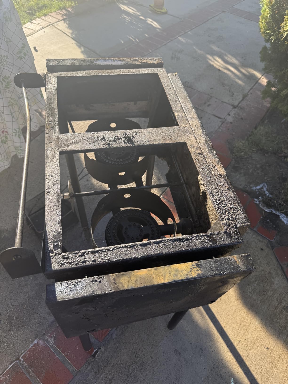 VEVOR Outdoor Propane Deep Fryer, Double Burners Commercial Fryer, 16 Qt Stainless Steel Cooker with Removable Baskets & Lids & Tanks customer photo 2