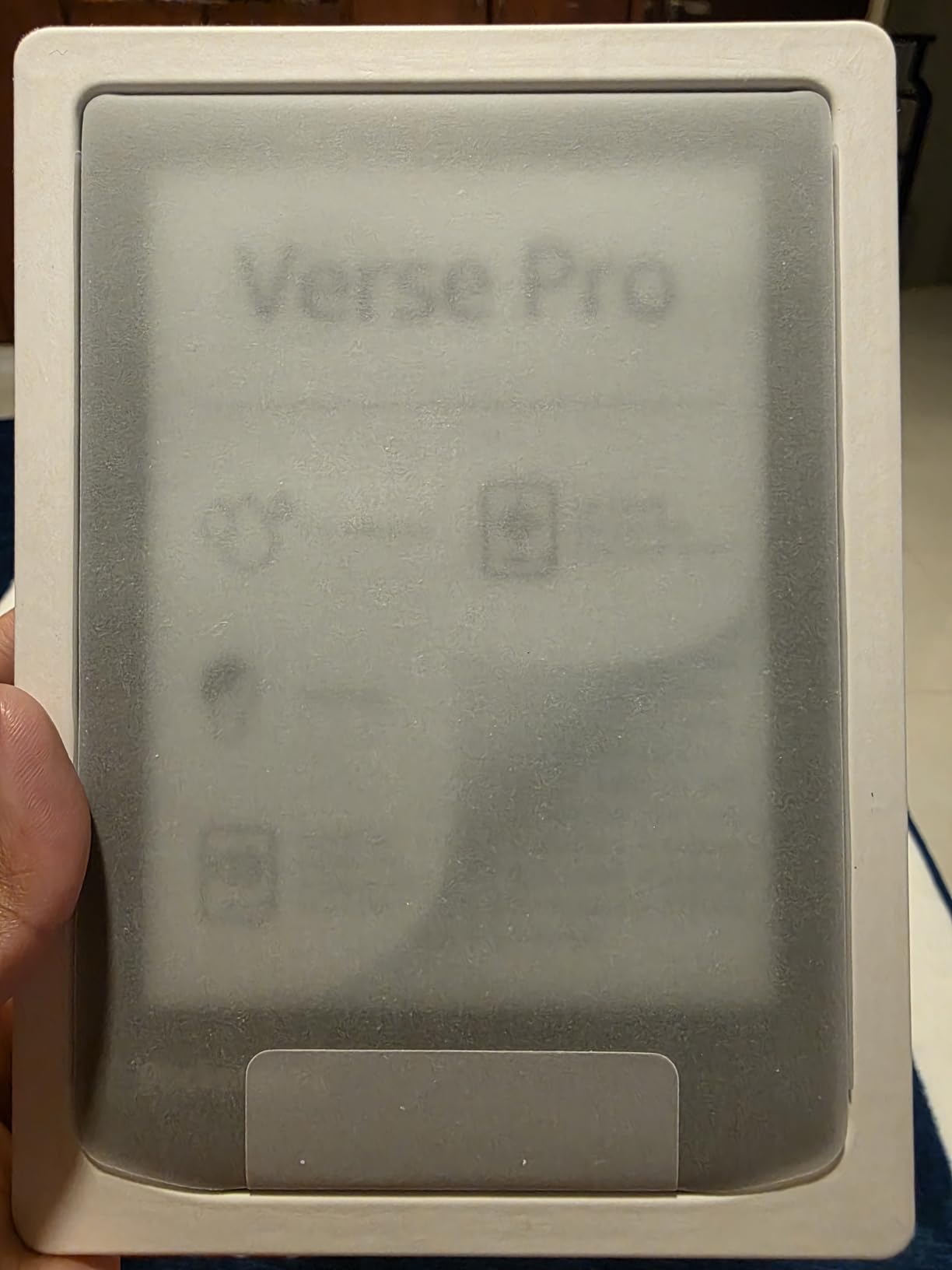 PocketBook Verse Pro E-Reader Waterproof | Eye-Friendly 6'' E-Ink Carta HD Touchscreen | Audio-Book & E-Book Reader | Text-to-Speech Function | SMARTlight | 16GB | WiFi & Bluetooth | Azure customer photo 2