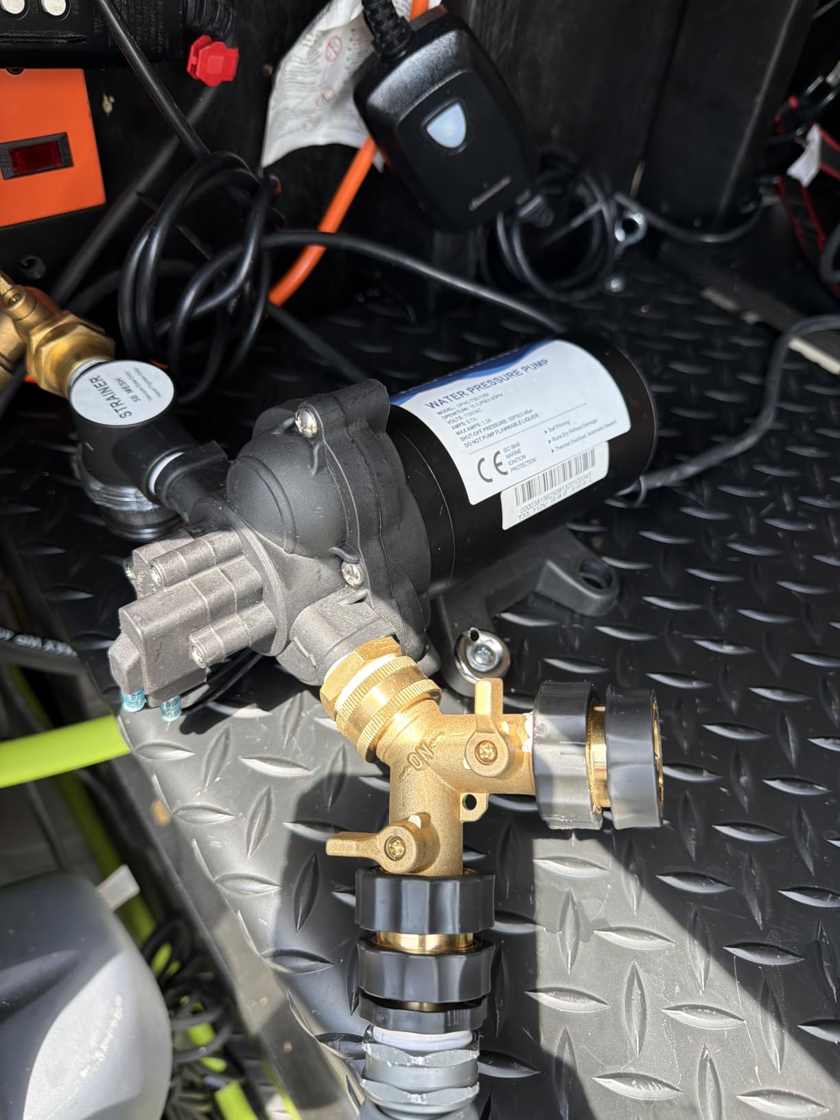 ECO-WORTHY 110V AC Fresh Transfer Diaphragm Water Pump On Demand 5.5GPM 70PSI High Pressure Water Booster Pump 110 Volt with Pressure Switch for Irrigation Garden Hose Sprinkler Home RV customer photo 2