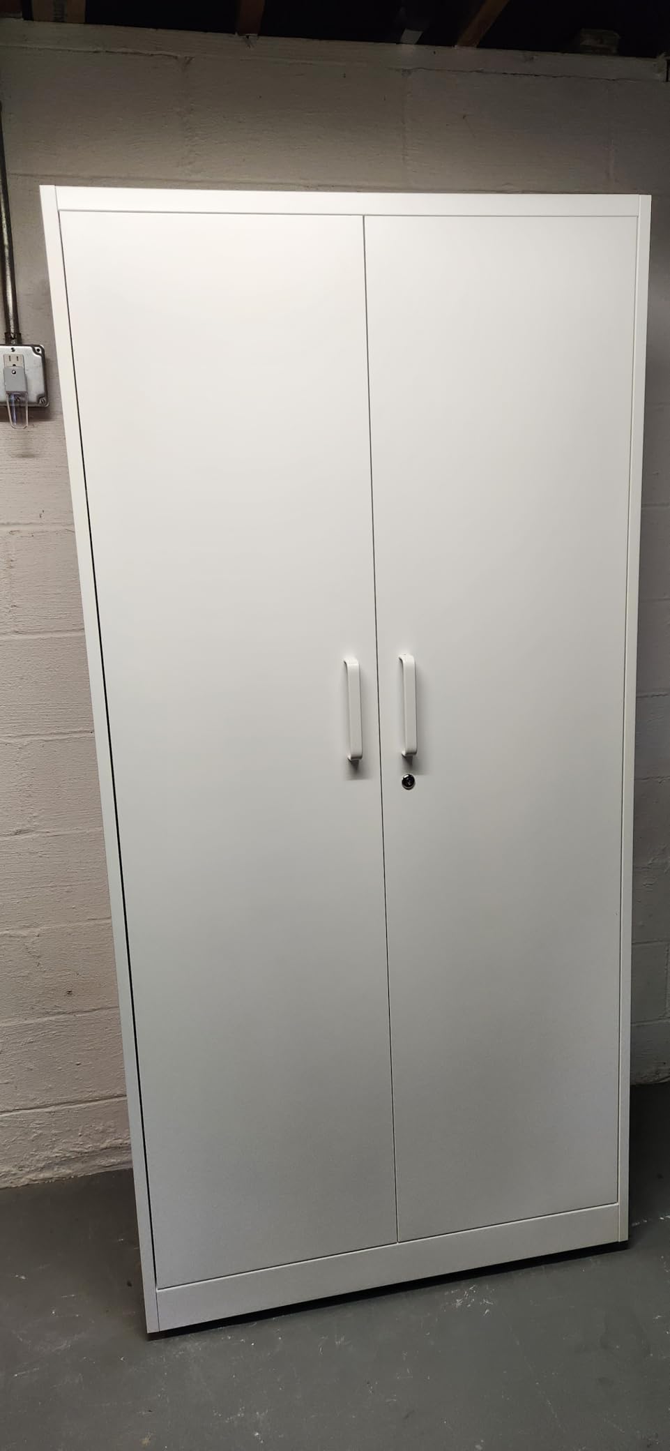 Metal Wardrobe Cabinets with Lock,Clothing Locker 72