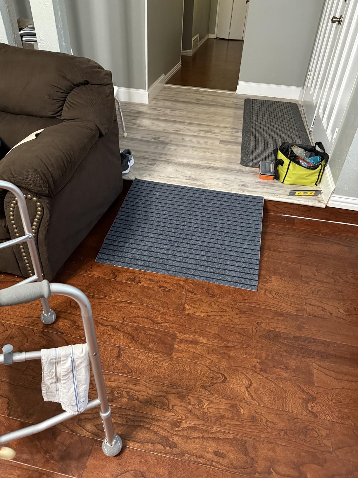 Threshold Ramp for Wheelchairs, 3.2-7.1