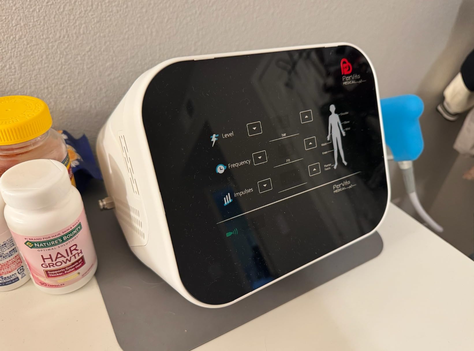 PerVita Medical Shockwave Therapy Machine Extracorporeal Shock Wave Therapy Machine Joint and Muscle Pain Relief On-The-Go Painless Non-Invasive No Side Effects PSP10 customer photo 1