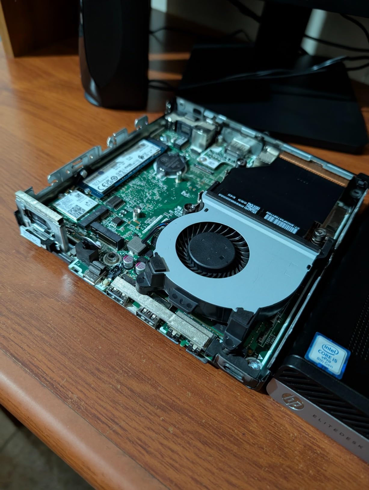 HP EliteDesk 800 G4 Mini Tiny Business PC, Intel Hexa-Core i5-8500T up to 3.5GHz, 16GB DDR4 RAM, 256GB NVMe SSD, Dual Monitor Support, WiFi, Bluetooth, HDMI, DisplayPort, Windows 11 64-bit (Renewed) customer photo 2