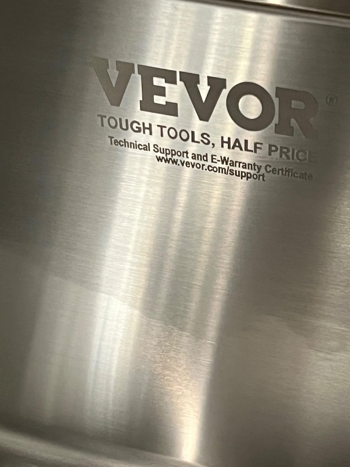 VEVOR 33 inch Farmhouse Kitchen Sink, 304 Stainless Steel Sink, Top Mount Single Bowl Kitchen Sinks with Ledge & Accessories, Household Dishwasher Sinks for Farm, Prep Kitchen, Garage and Bar Sink customer photo 2