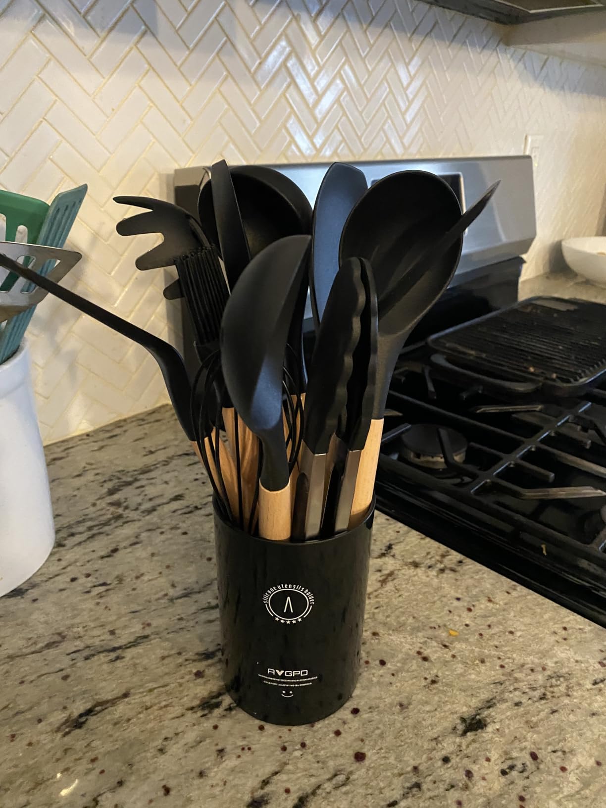AVGPD Silicone Cooking Utensils Set, Wooden Handles, 446°F Heat Resistant Kitchen Utensil Spatula Sets, BPA FREE (Black) customer photo 2