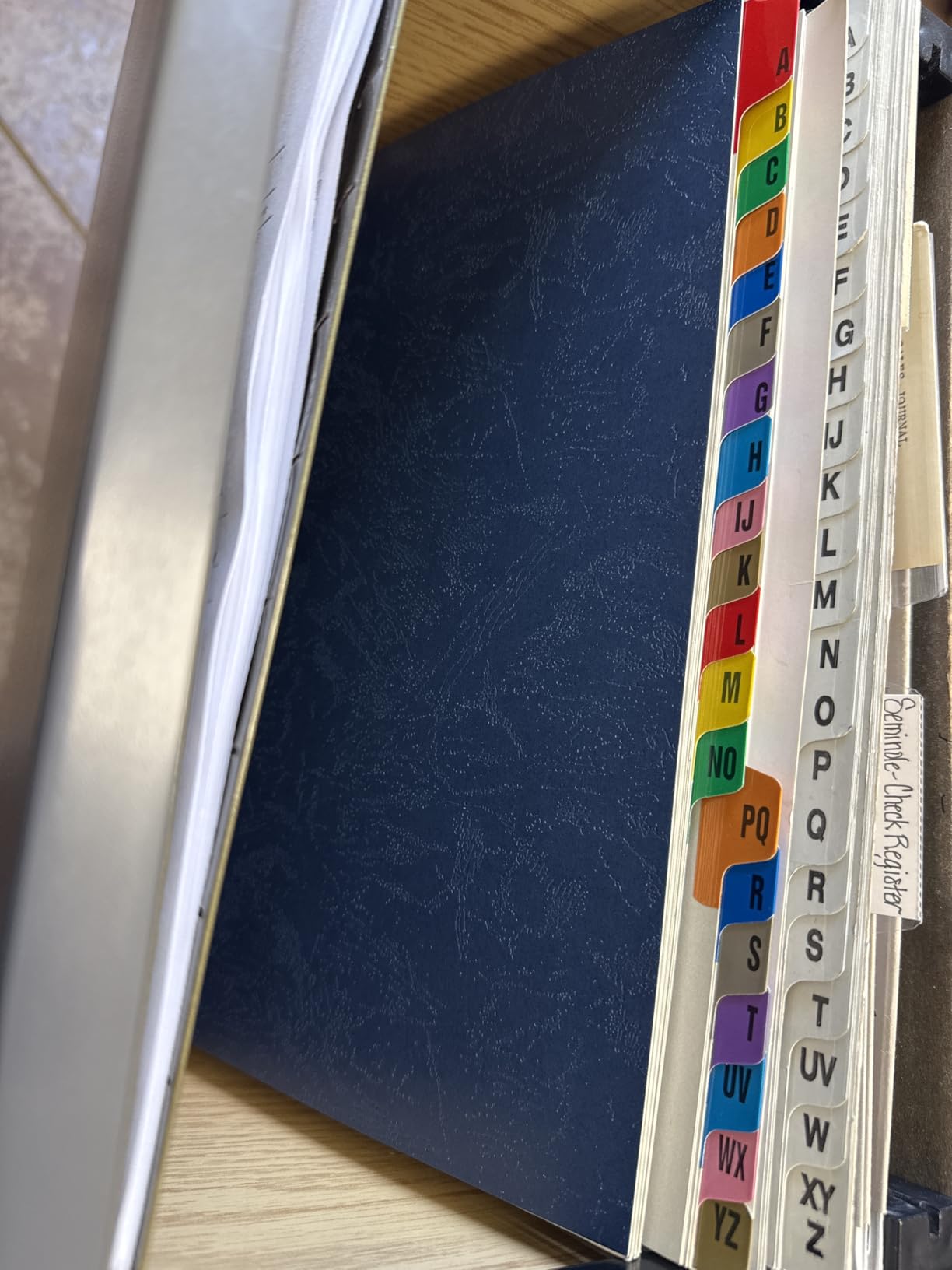 Blue Summit Supplies Expanding Desk File Sorter, Alphabetical, Letter Size | Alphabetical Accordion File Organizer, 20 A-Z Dividers, for Mail, Files, Invoices, and Desktop Organization customer photo 1