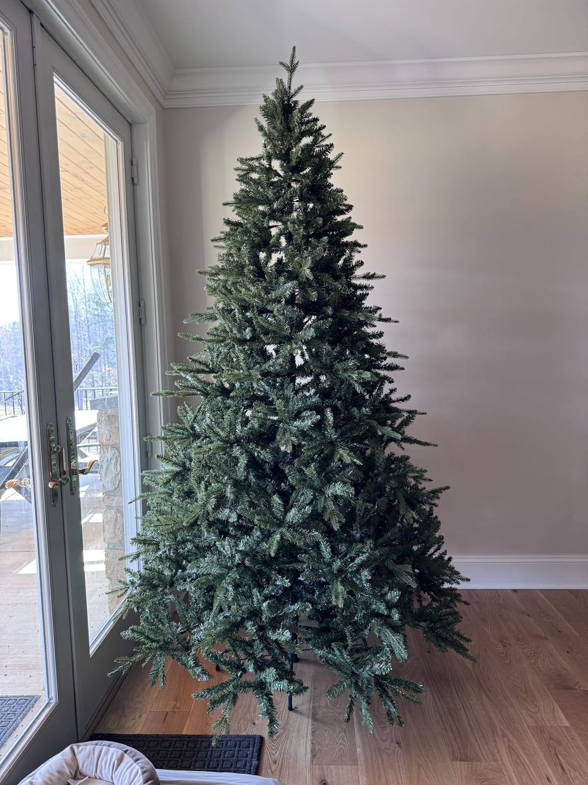 Treepool 7FT Unlit Artificial Christmas Tree with 2272 PE & PVC Mixed Branch Tips, Hinged Premium Spruce Design, Foldable Metal Stand, Green, Full Size Holiday Tree for Living Room Centerpiece customer photo 1