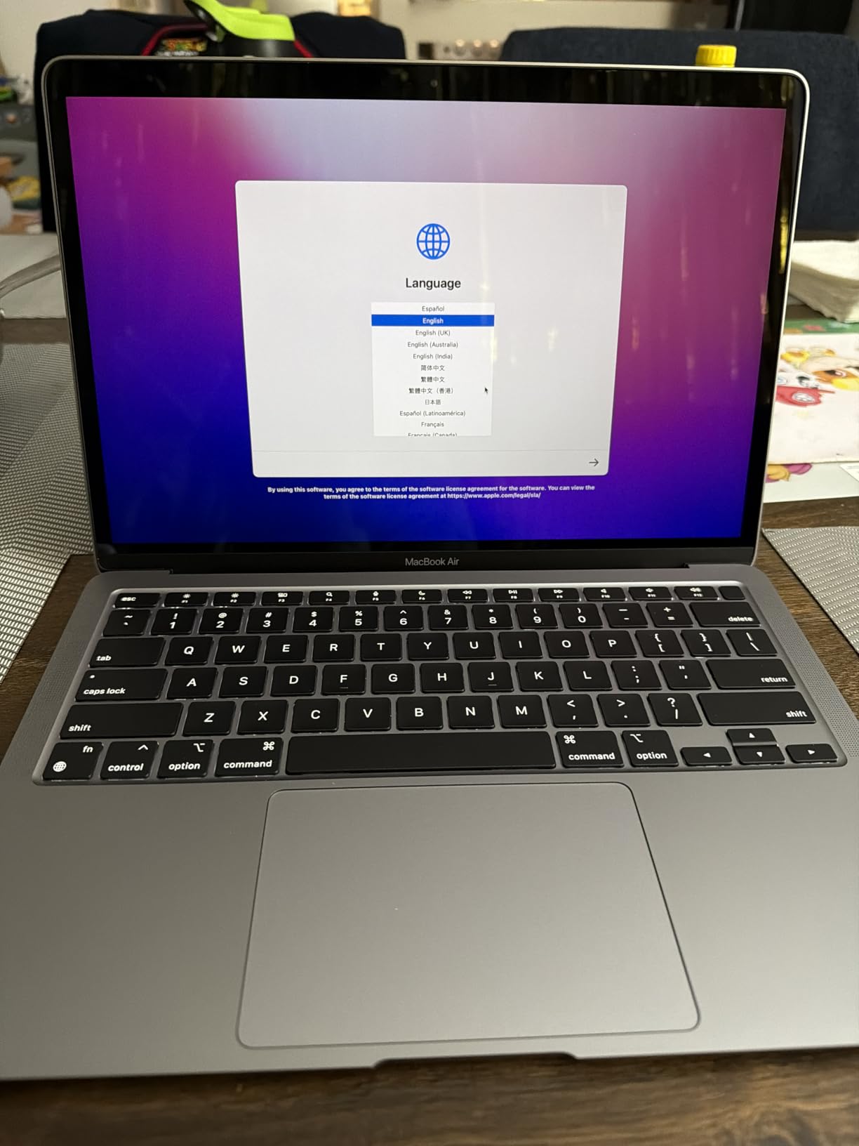 Apple Late 2020 MacBook Air with Apple M1 Chip, 13.3-inch, 8GB RAM, 256GB SSD, Space Gray (Renewed Premium) customer photo 2