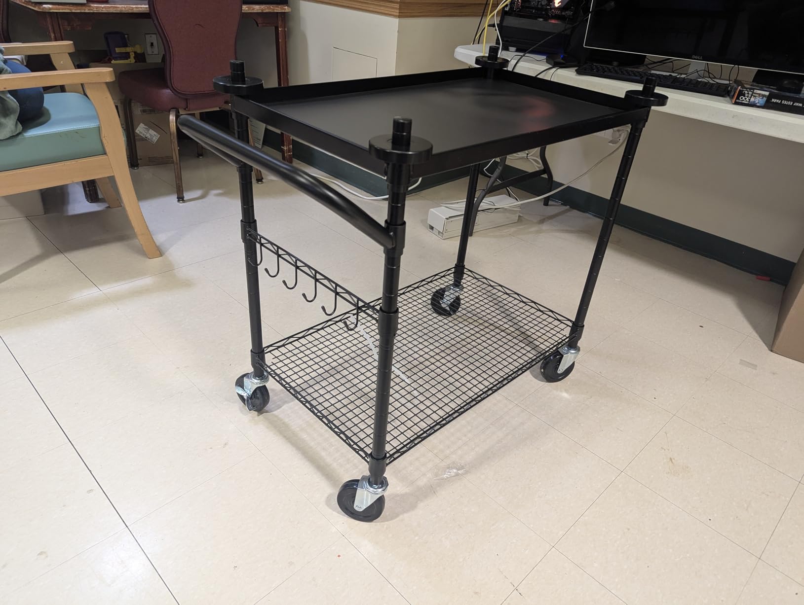 WDT 680Lbs Capacity Heavy Duty Rolling Utility Cart,2 Tier Rolling Carts with Wheels,Commercial Grade Metal Cart with Handle Bar & Shelf Liner,Trolley Serving Cart for Restaurant,Kitchen,Black customer photo 1