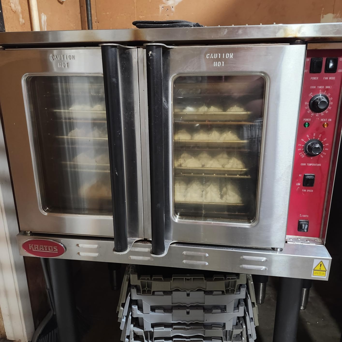 Kratos 29Y-057 Single Deck Full Size Electric Convection Oven 240V, 1 Phase customer photo 1
