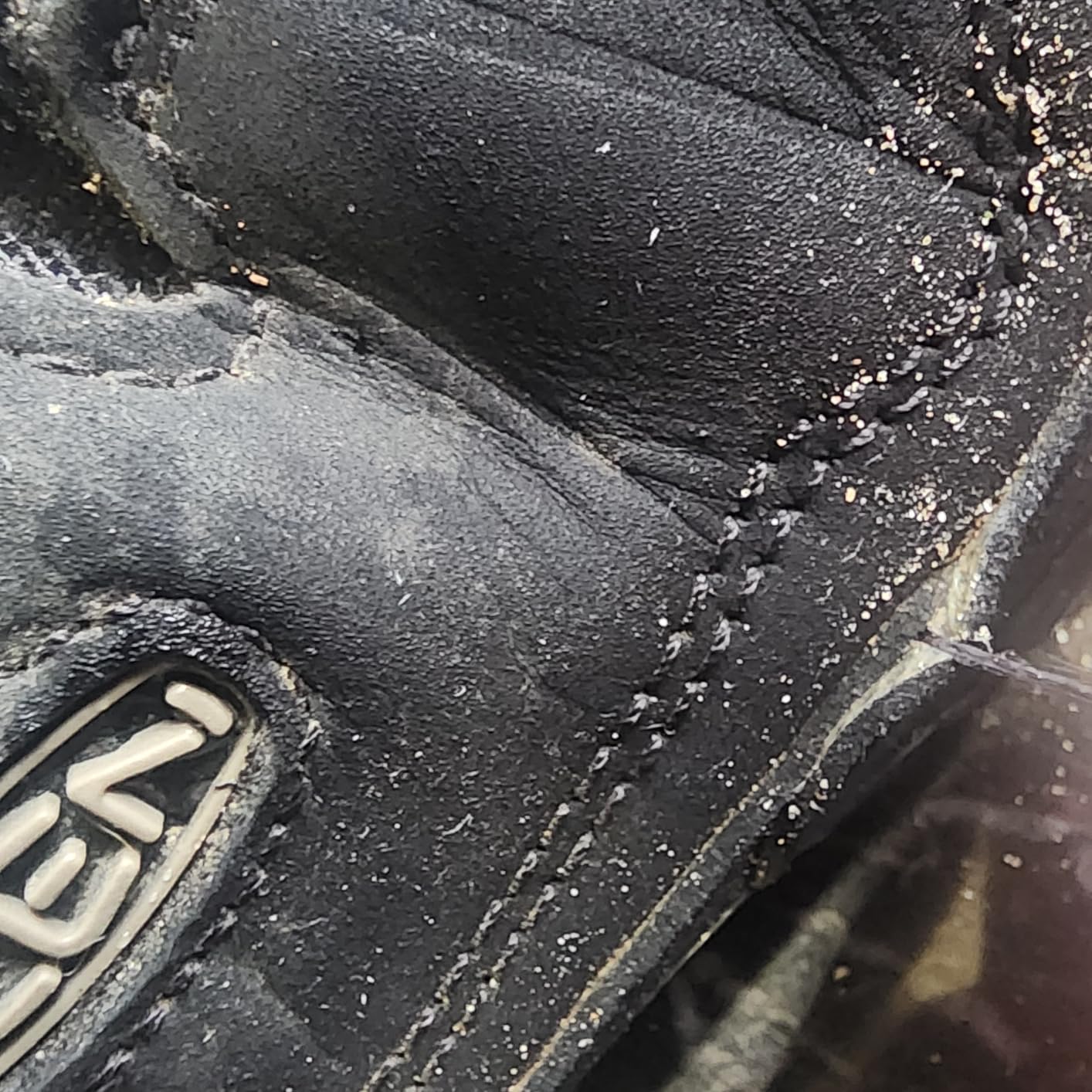 KEEN Men's Targhee 4 Mid Height Waterproof Hiking Boots customer photo 2