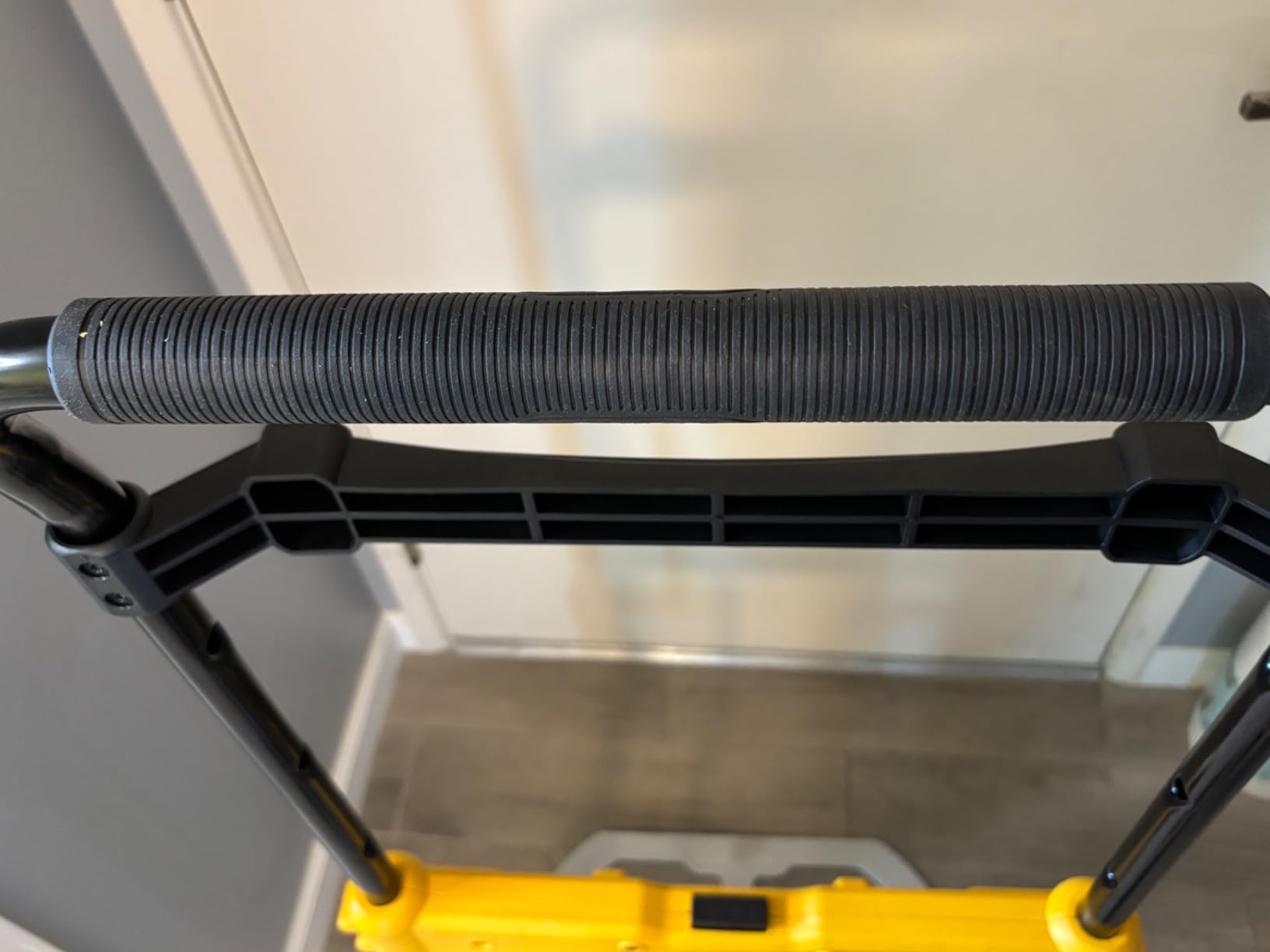 DEWALT Folding Hand Truck and Moving Dolly, 420-lb Capacity Utility Cart, Heavy-Duty Steel Frame, Telescoping Handle, Flat-Free 7-inch Wheels customer photo 2