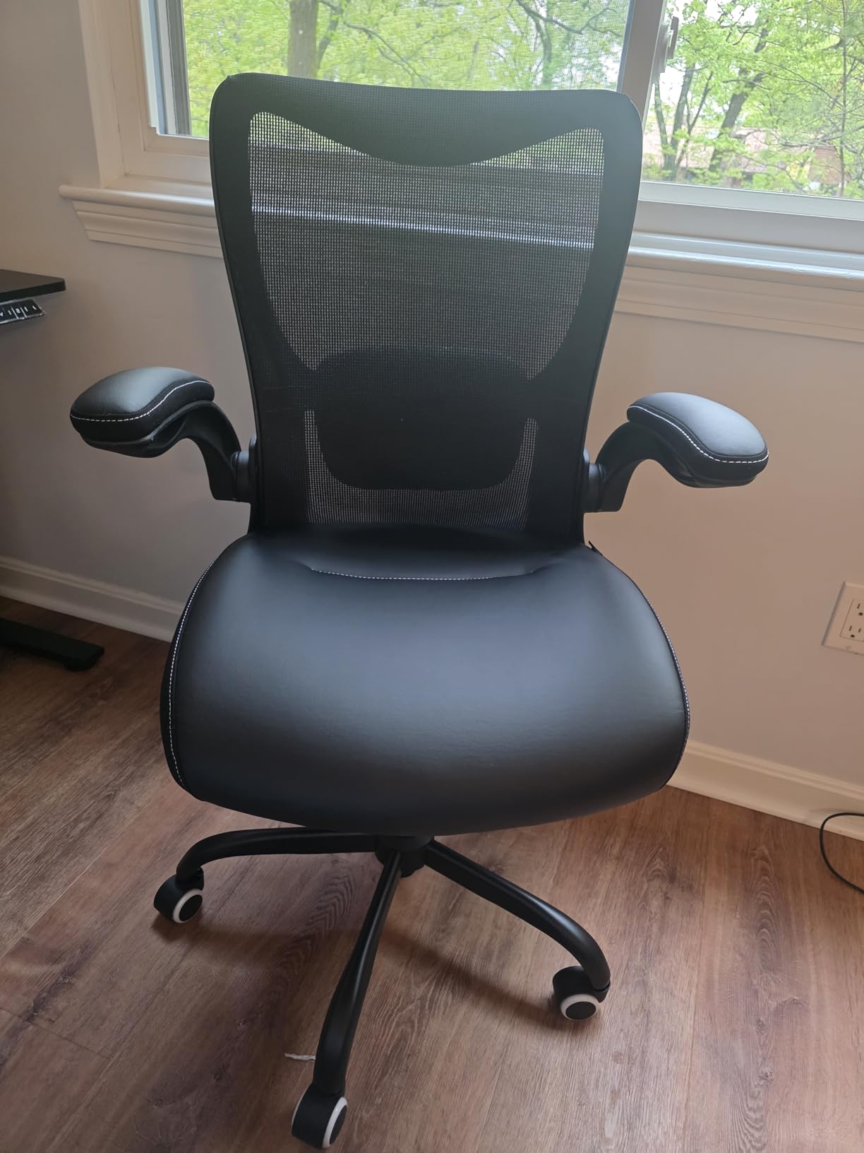 MUXX.STIL Office Chair, Ergonomic Desk Chair with Adjustable Lumbar Support and Flip up Armrest, Breathable Mesh Computer Chair for Home Office, Khaki customer photo 2