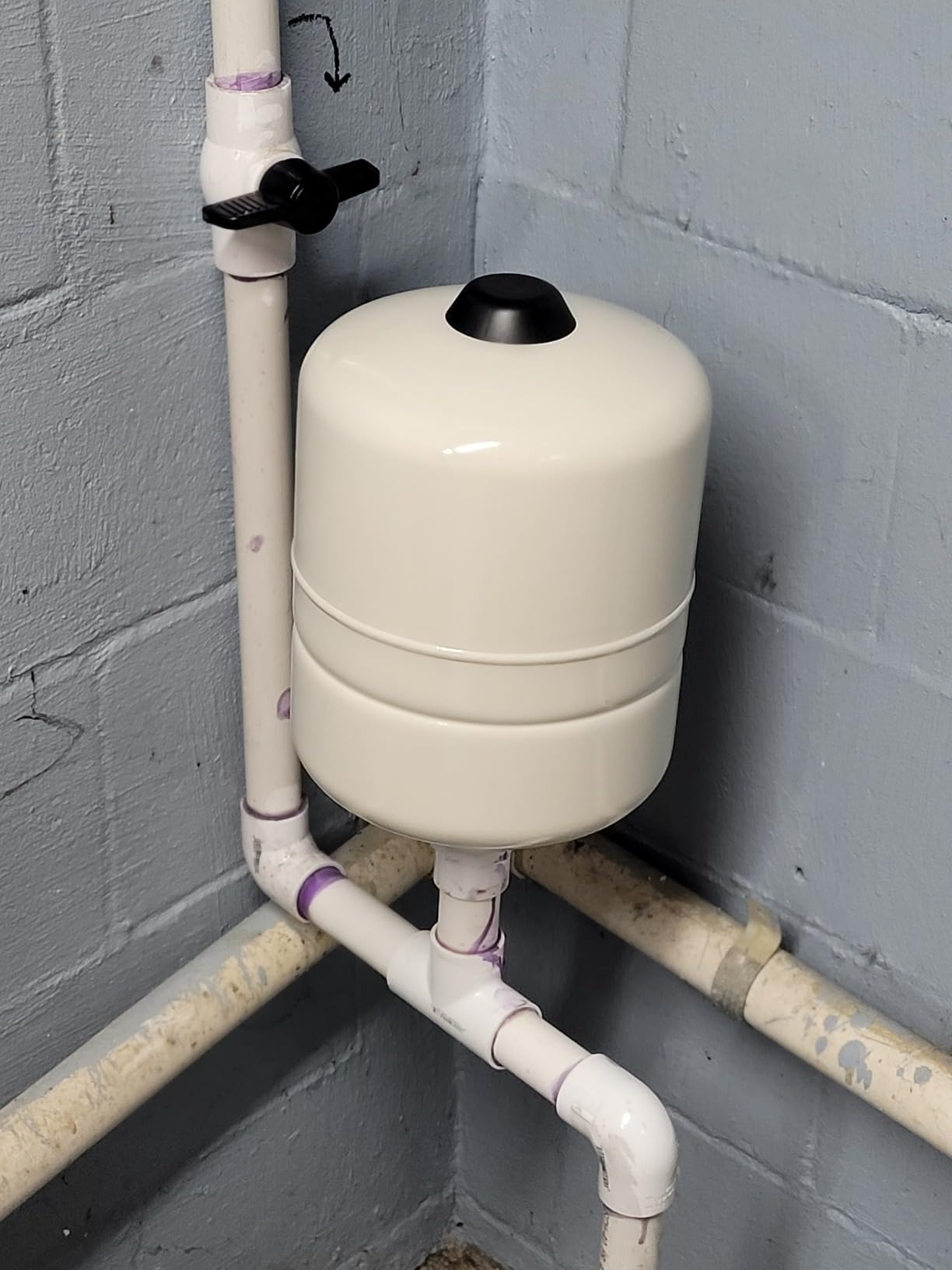 TTFLEX 4.5 Gallon Expansion Tank for Hot Water Heater 3/4
