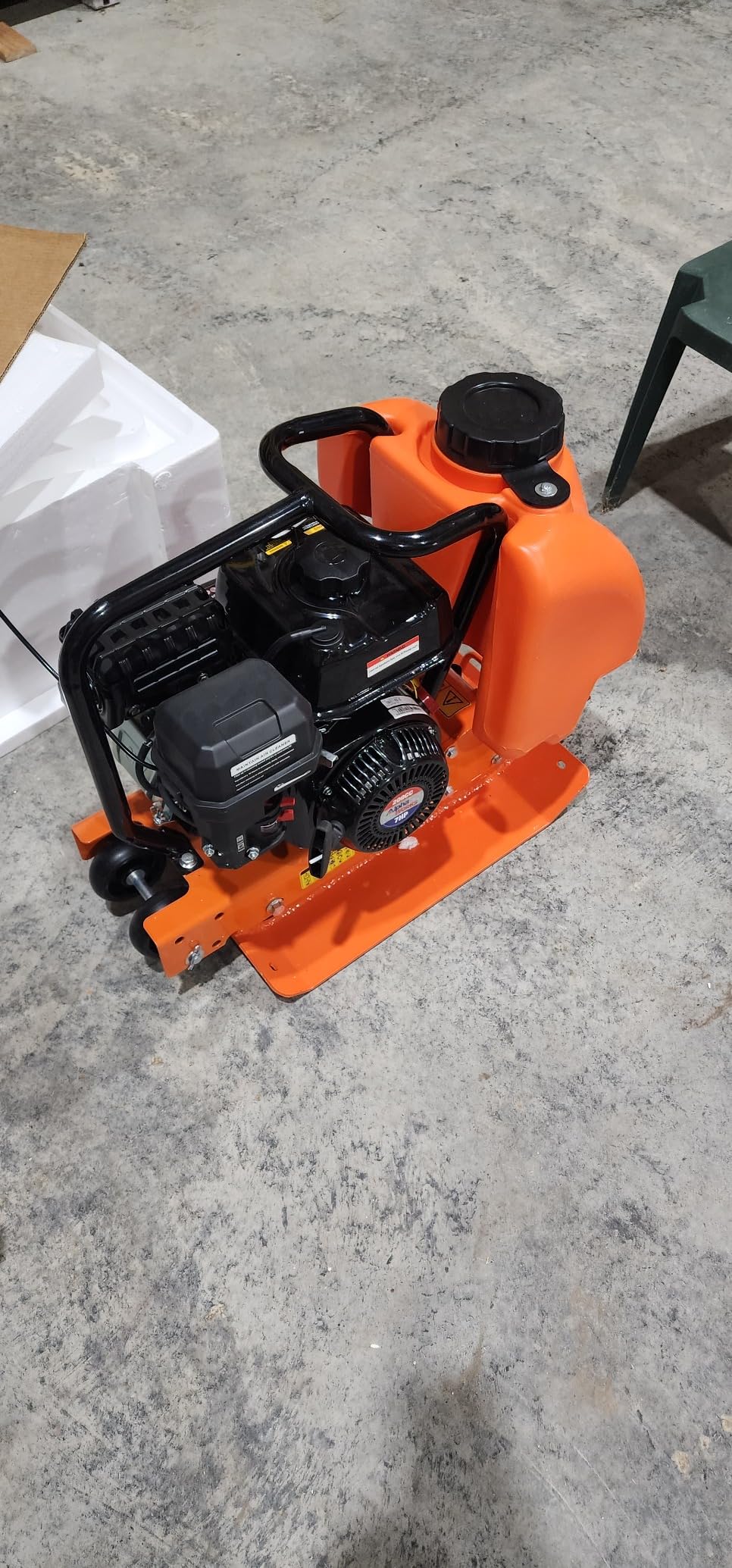 SuperHandy Plate Compactor with 7HP Gas Engine - 4200 lbs Force, 20 x 15 in. Steel Plate, 12 in. Depth Tamper for Soil, Gravel, Asphalt, Landscaping, Sidewalks, Patios (Water Tank) customer photo 1