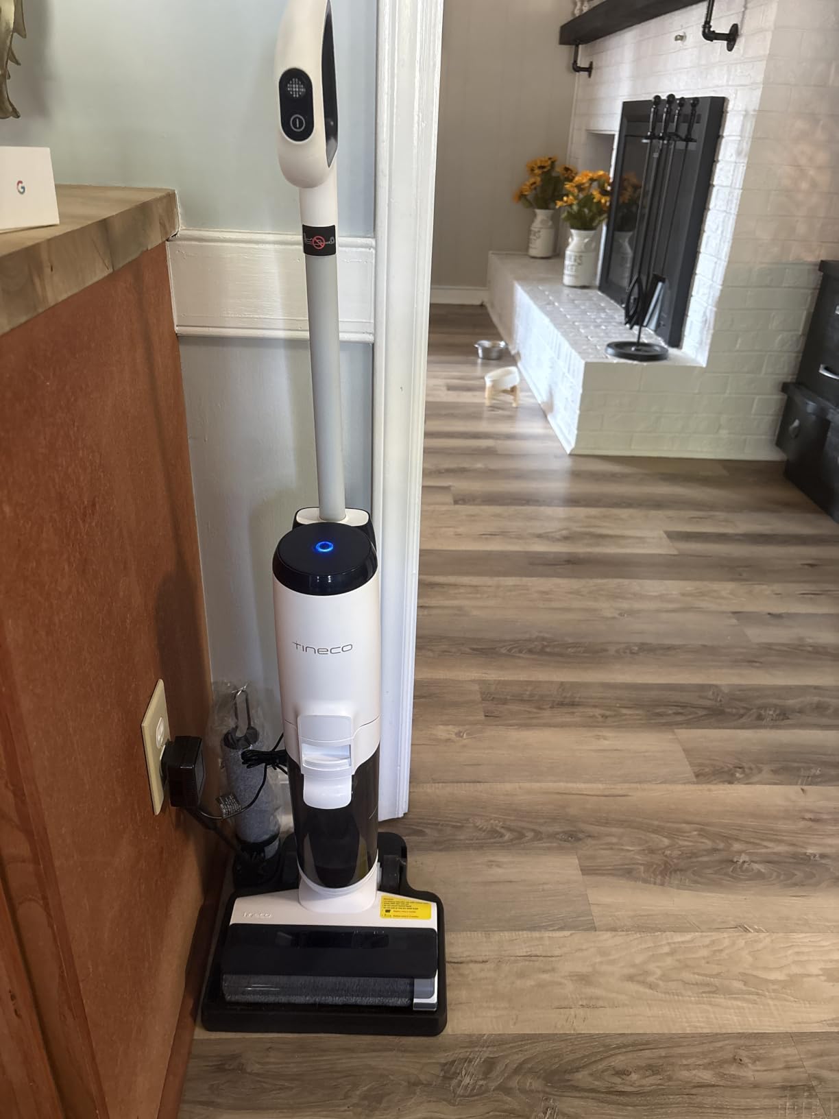 Tineco iFLOOR 5 Breeze Complete Wet Dry Vacuum Cordless Floor Washer, One-Step Cleaning for Hard Floors, Edge Clean, Auto Self-Cleaning, Lightweight & Cordless Design customer photo 1