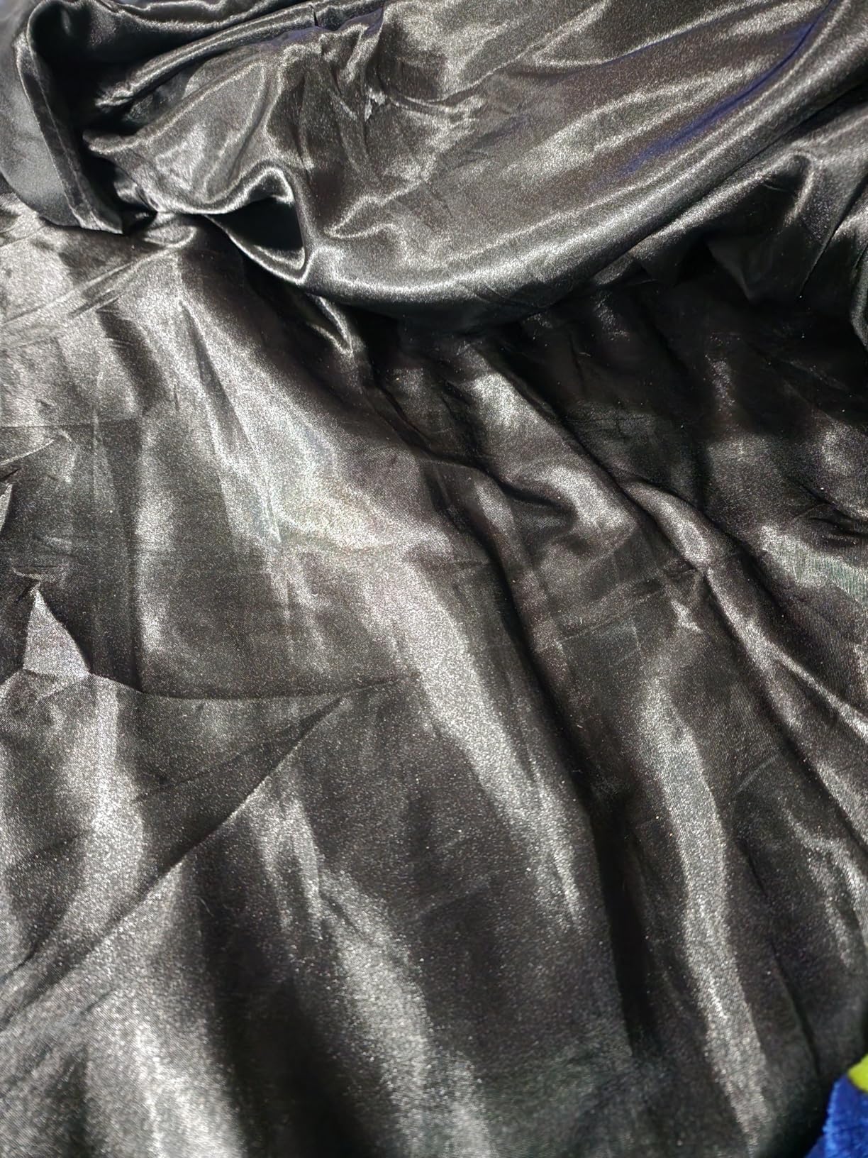 BEDELITE Satin Sheets Queen Size Bed Set, Black, 4 Pieces | Luxury Silky Bed Sheets, 15 Inch Deep Pocket, Similar to Silk, Soft and Cooling, Reduces Friction, Gentle on Hair and Skin customer photo 1