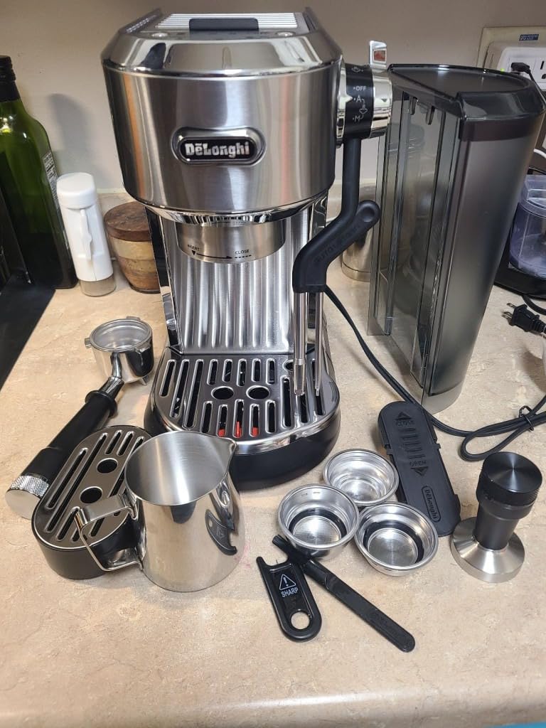 De'Longhi Dedica Maestro Plus Espresso Machine, Automatic Steam Wand, 3 Coffee Temp & Milk Foam Settings, 54oz Removable Tank, Compact Stainless Steel Design customer photo 2