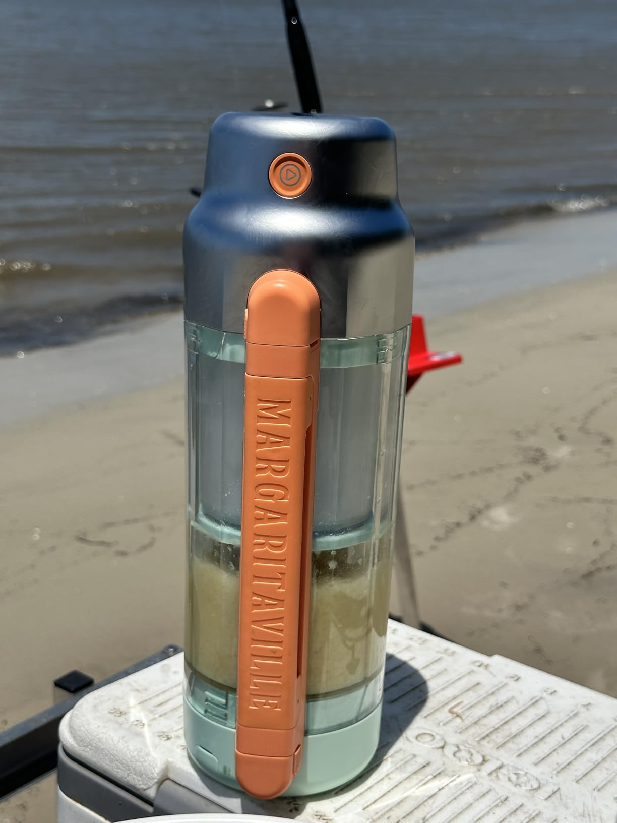 Margaritaville Maui Portable Frozen Drink Machine and Blender Ideal for Resort-Quality Shaved Ice Drinks and Smoothies customer photo 1