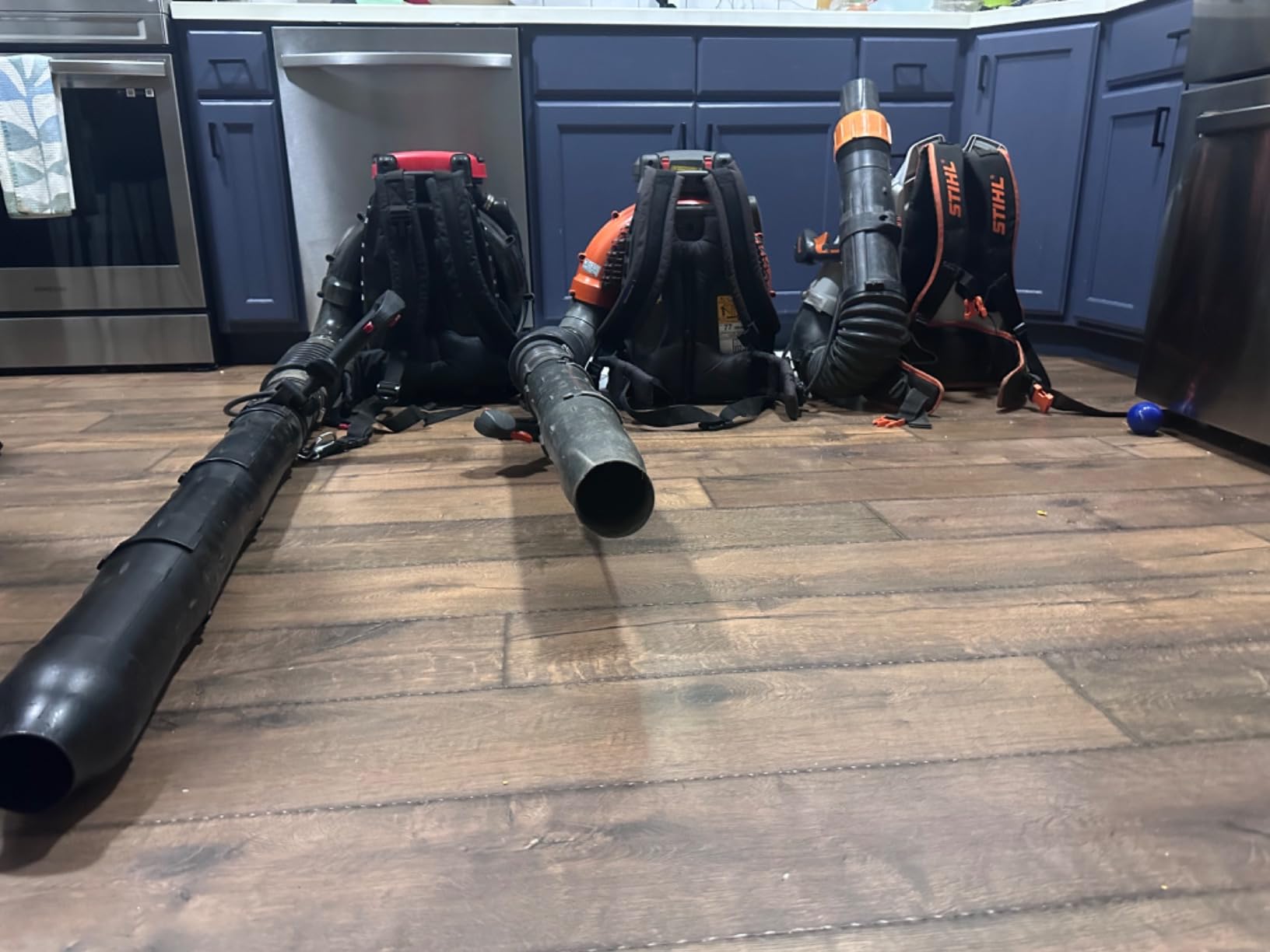 PRORUN 75.6cc 1020 CFM 240 MPH Gas-Powered 2-Cycle Backpack Leaf Blower, PBB2884 customer photo 2