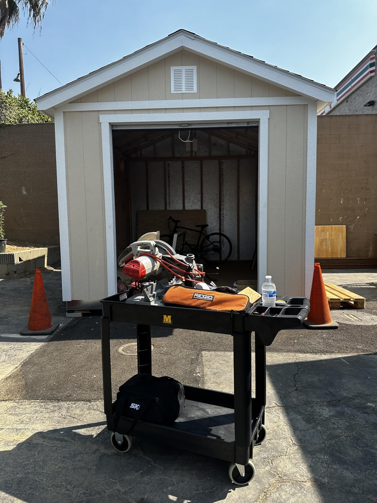 MaxWorks 2-Tier Heavy-Duty Utility Service Cart 500 lb Capacity 46