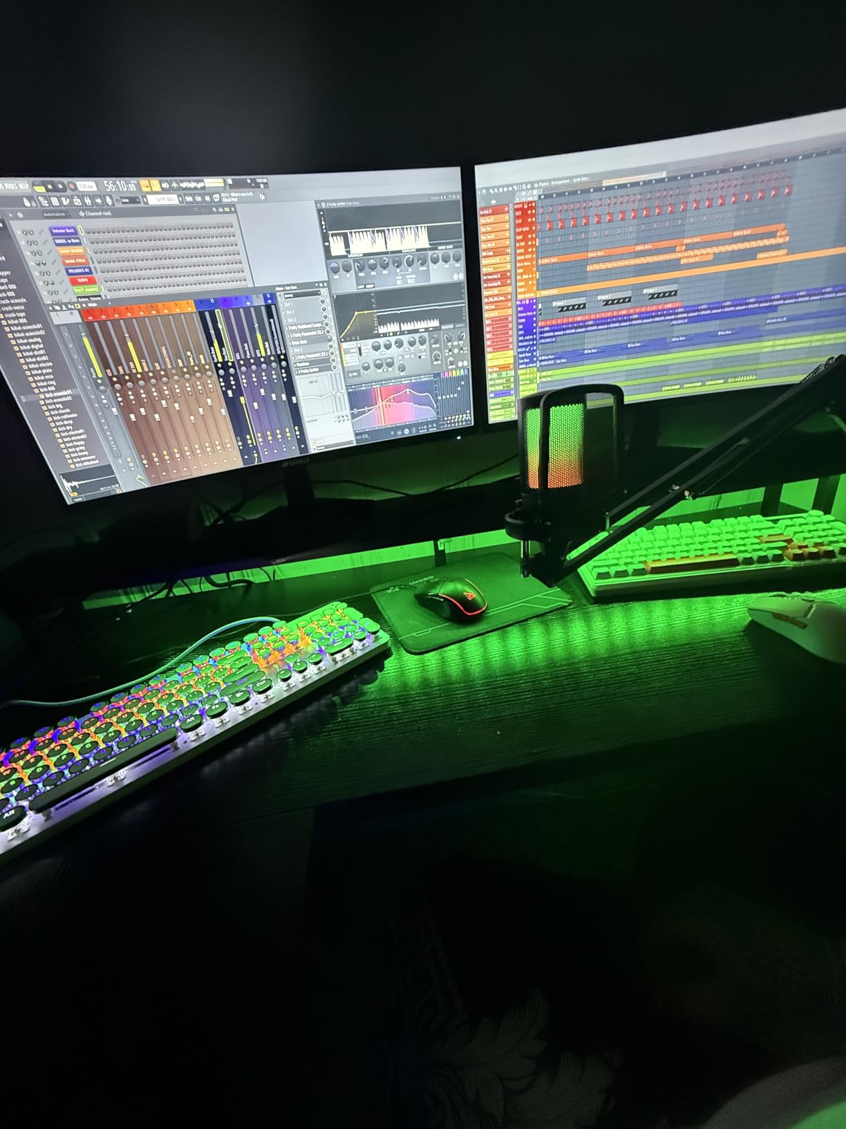 SANSUI 27 Inch WQHD 2560 x 1440 IPS Gaming Monitor, 200Hz 180Hz 1ms Computer Monitor, DP 1.2 x2 | HDMI 2.0 x2 | VESA Mount, 120% sRGB HDR Eye Care Metal Stand (DP Cable Included) customer photo 1