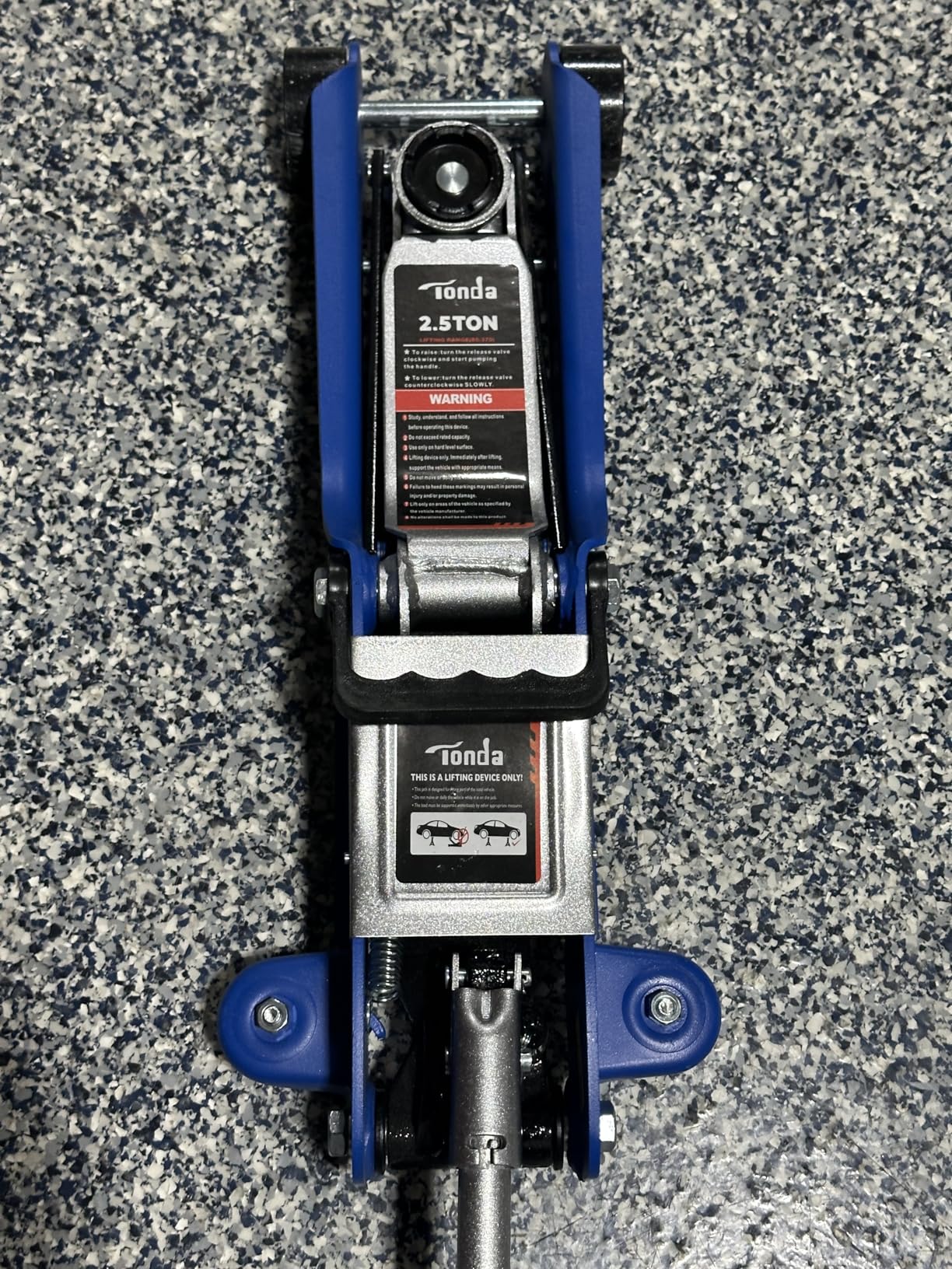 Low Profile Car Jack, 2.5 Ton (5,000 lb) Hydraulic Trolley Floor Jack for Garage, Home, Shop, Lifting Range 3.35