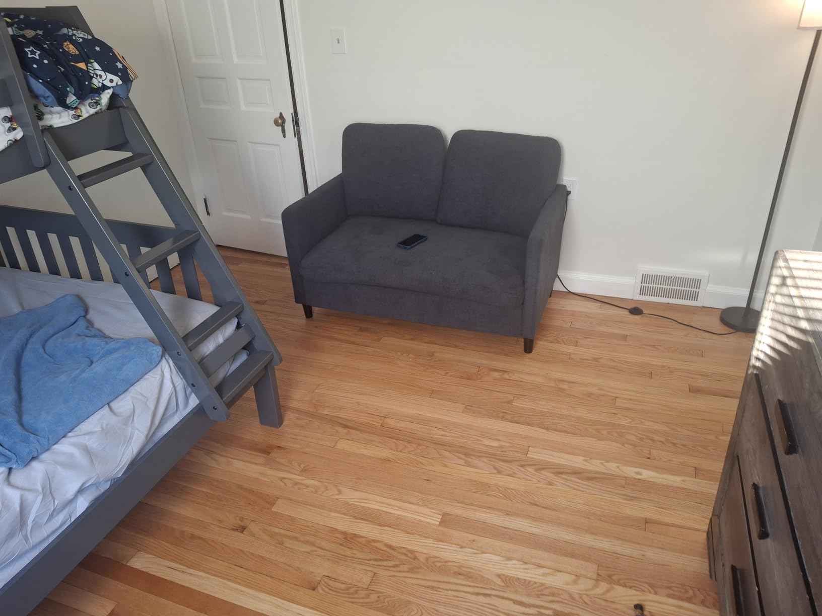 Welzona Loveseat, 51