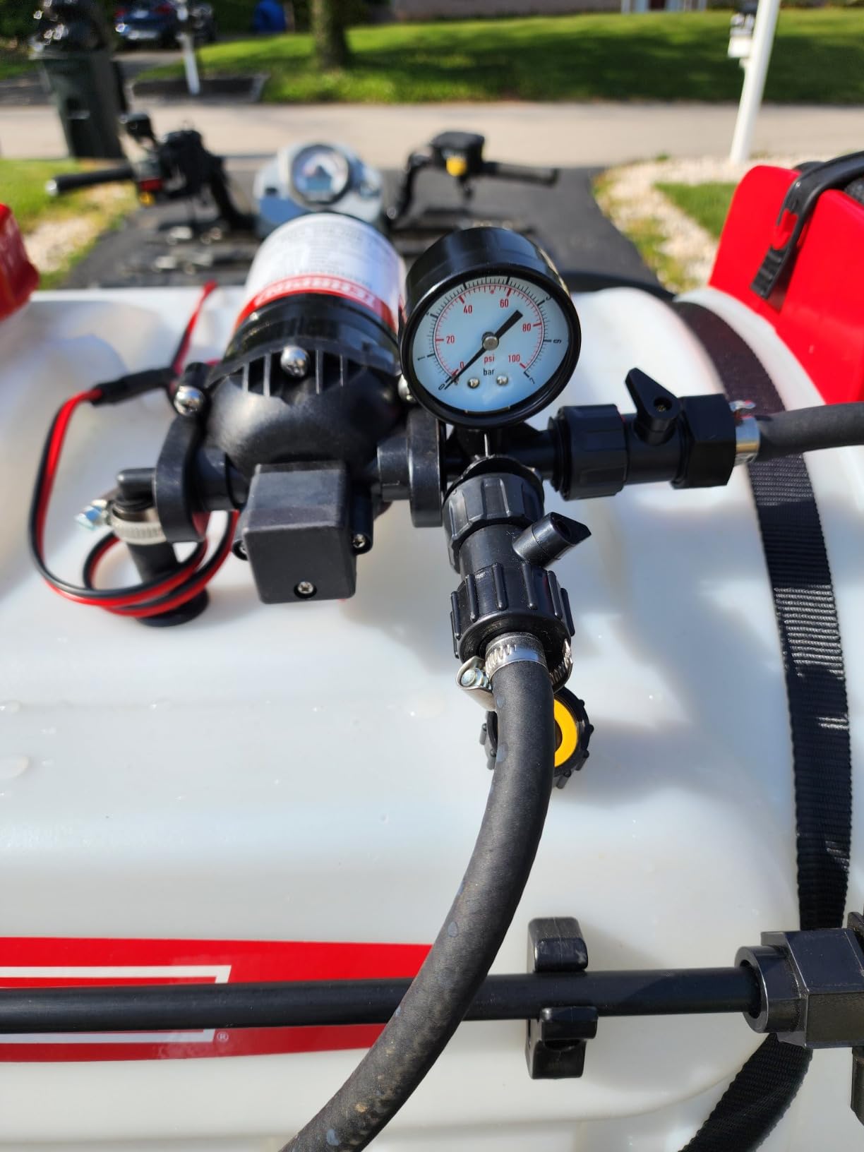 CHAPIN 40-Gallon 3-Point Hitch Sprayer with 2-Nozzle Boom | 2.5 GPM self-priming pump for consistent pressure and efficient field spraying customer photo 1