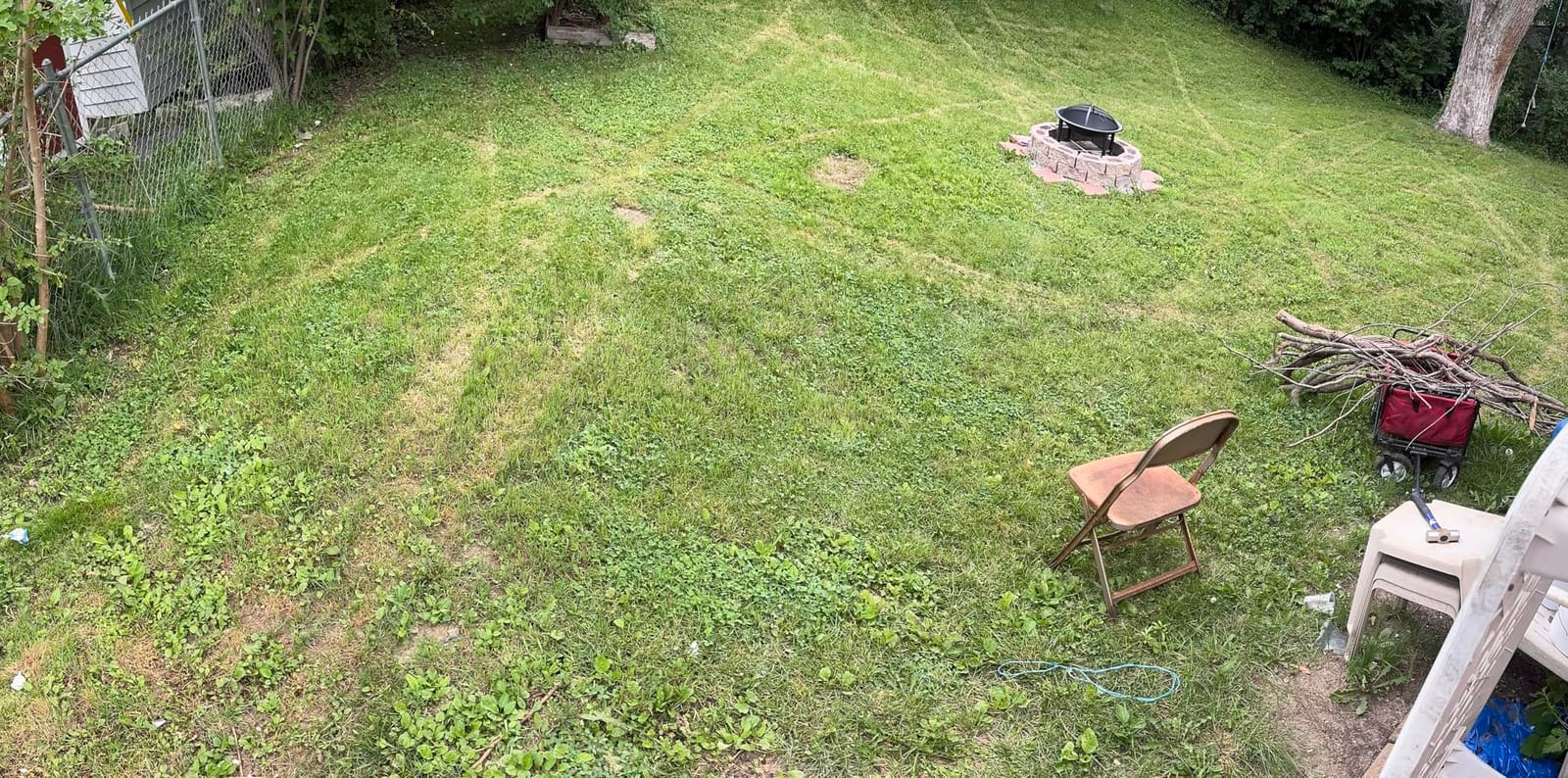 LawnMaster OcuMow Perimeter Wire Free Robot Lawn Mower Cuts Small Lawns 1000-2000 Square Feet with Optical Navigation, Obstacle Avoidance, Low Noise and No Go Function customer photo 2
