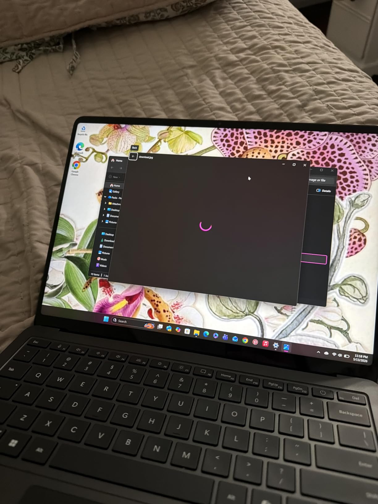 Surface Laptop (2024), Windows 11 Copilot+ PC, 13.8