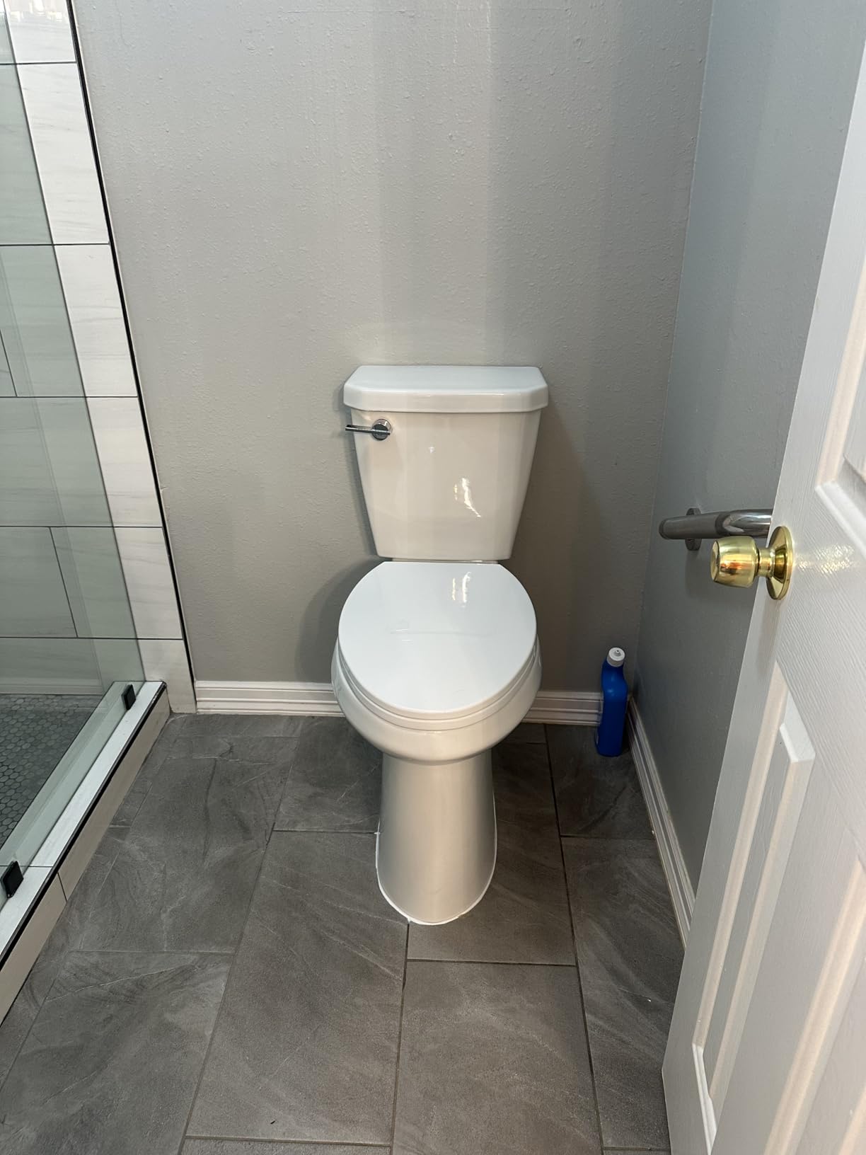 SUPERFLO 21 Inch High Toilet Elongated Extra Tall Toilets with Comfort Height Toilet Seat & 1.28 GPF Single Flush, Suitable For Seniors & Tall Person customer photo 1