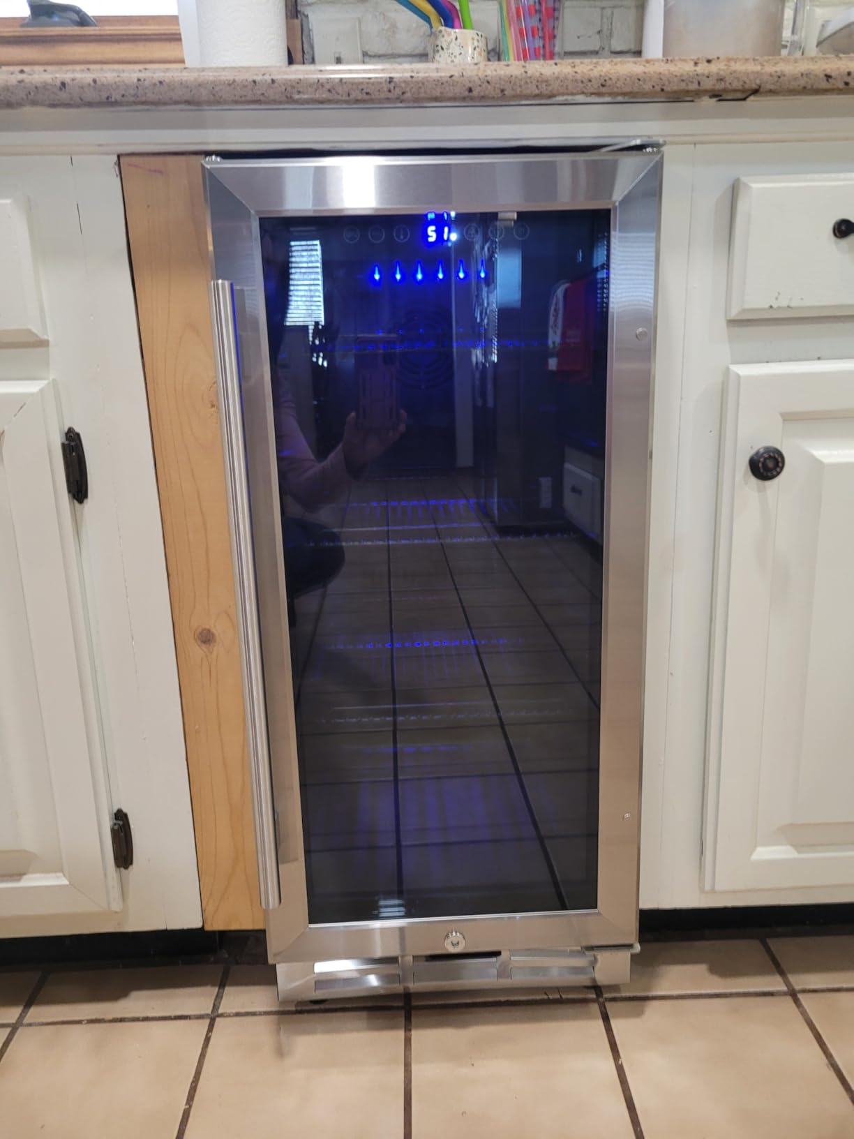Feelfunn 15 Inch Beverage Refrigerator Under Counter - 126 Cans Beverage Fridge with Glass Door for Beer Wine Soda - Built-in or Freestanding Wine Cooler with Safety Lock for Home Kitchen Bar customer photo 2