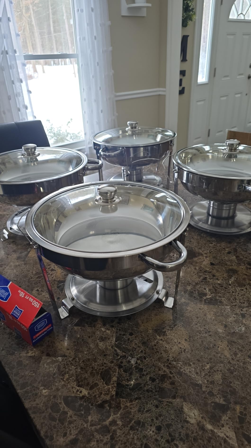 Rengue 6QT Chafing Dishes for Buffet, 4 Pack Stainless Steel Round Chafing Dish Buffet Set, Heating and Cooling Buffet Servers and Warmers, Food Warmers for Parties Buffet, Gatherings, Banquets, Weddings customer photo 1