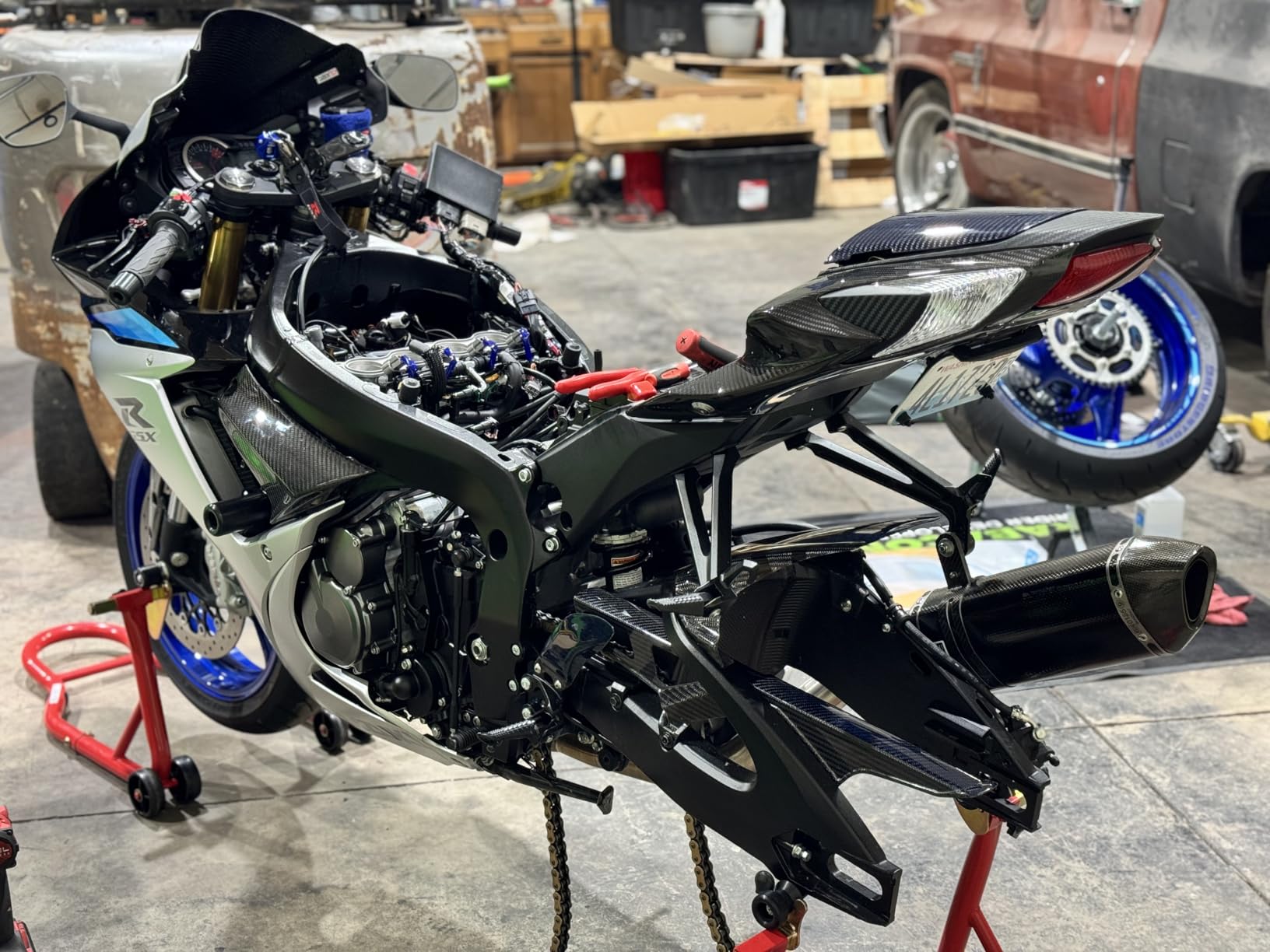 Jack Boss Motorcycle Stand Rear Combo Wheel Lift Stand, 500Lbs Capacity, Swingarm Spool Paddock Stand for Sport Bike, Fit for Yamaha, for Honda, Suitable for Kawasaki Black customer photo 2