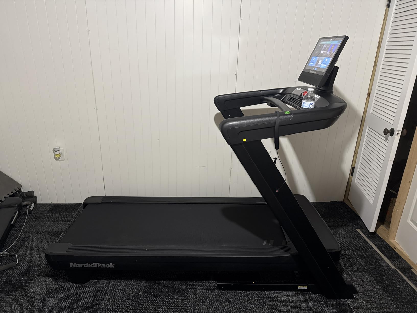 NordicTrack Commercial Series Treadmills | Foldable Treadmills with Adjustable -3% to 12% Incline for High Efficiency Running and Walking Workouts at Home customer photo 1