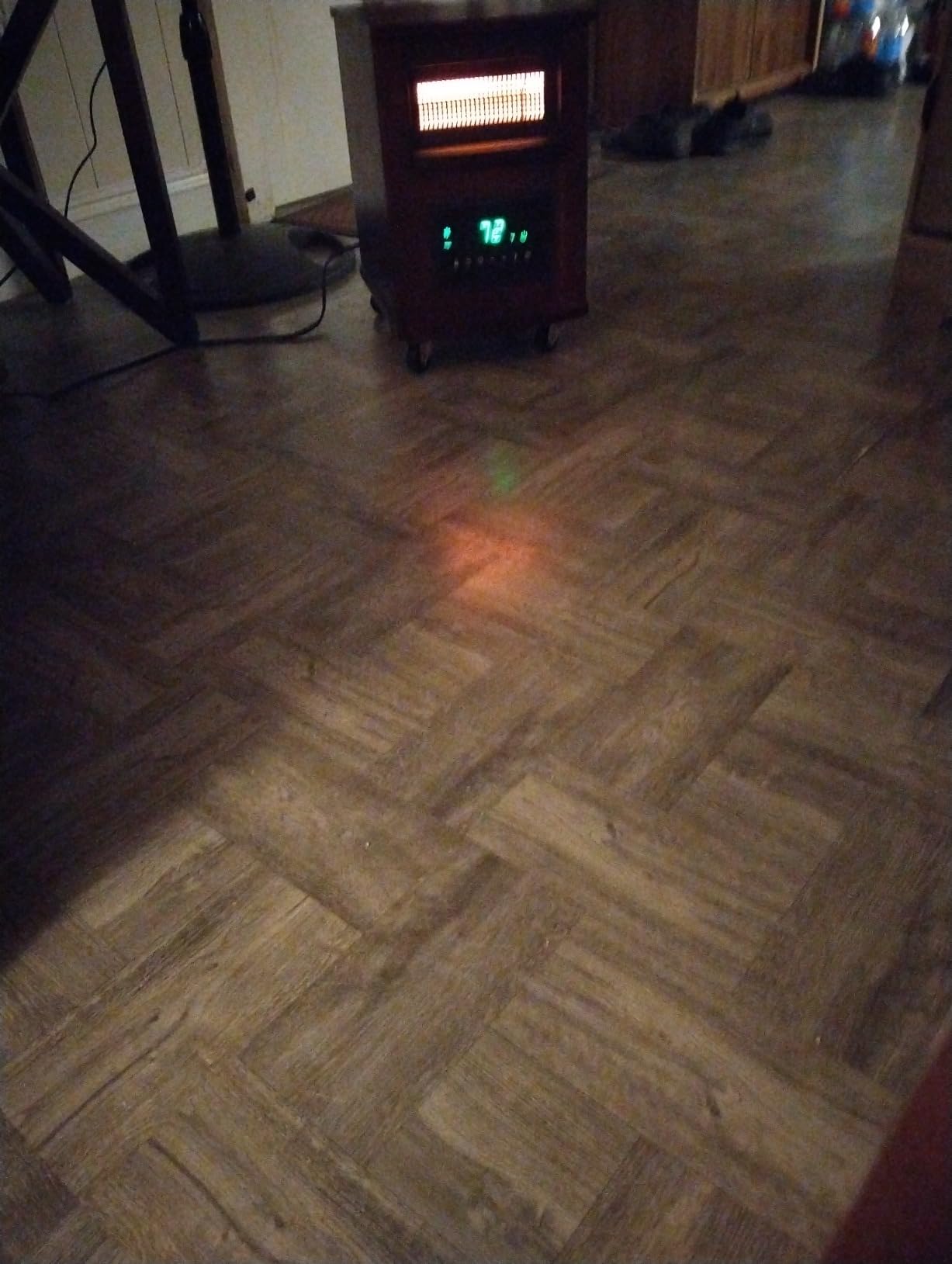 RealSmart 1500W Wood Cabinet Infrared Space Heater for Indoor Use | Electric Quartz Heater, Thermostat & ECO Mode, Remote Control, 12H Timer, Tip-Over & Overheat Protection, Large Rooms customer photo 1
