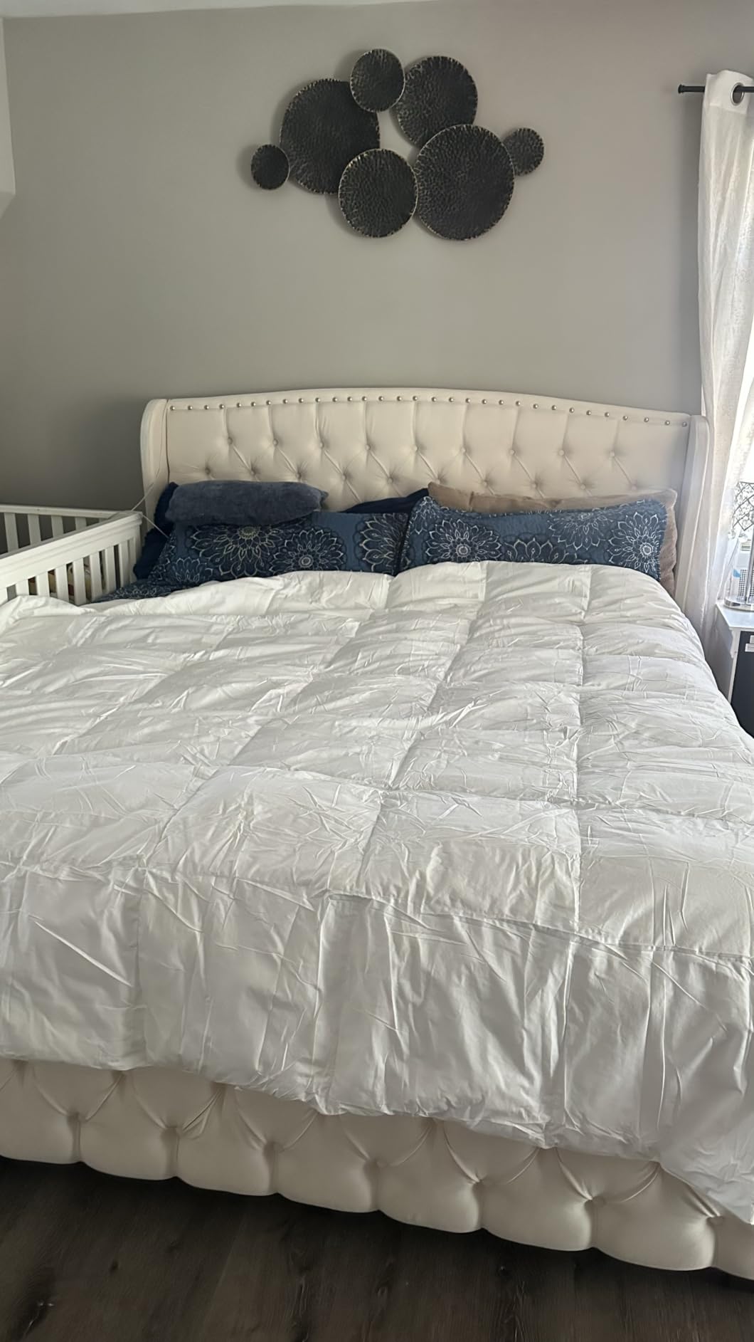 Martha Stewart Goose Feather Down Fiber Cotton Comforter Queen Size | Feather Duvet Insert Queen, Hotel Collection Hypoallergenic Comforter All Season Medium Warmth 90 x 90 Inch White customer photo 2