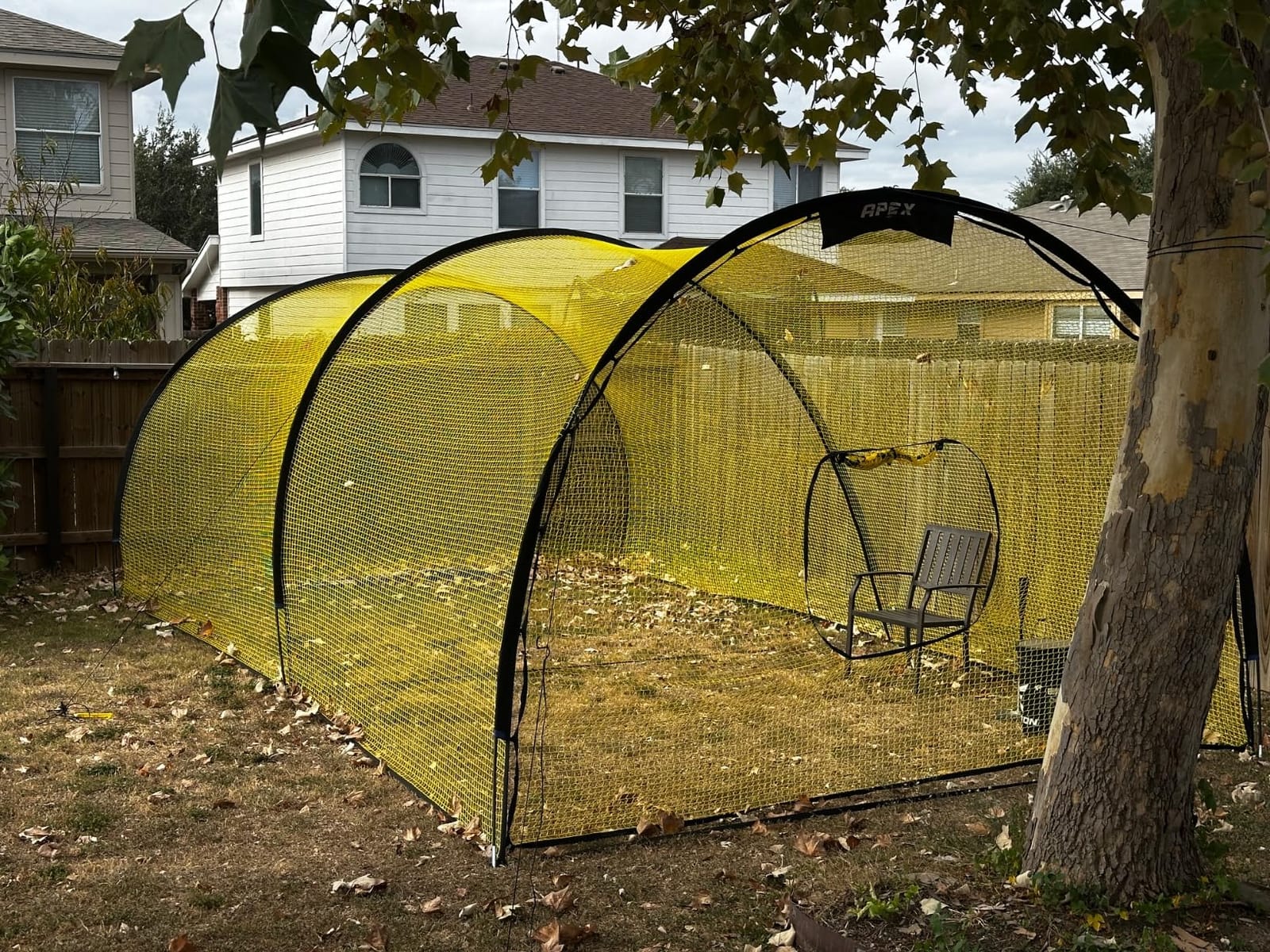 Portable 22ft x 12ft x 8ft Baseball & Softball Batting Cage with Pitching Machine Hole, 3ply 1.25'' Yellow Netting, Secure Steel Poles, 12.7MM Fibreglass Poles, Carry Bag Included customer photo 1