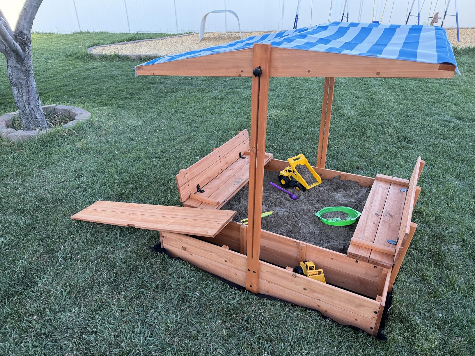 Kids Wooden Outdoor Sandbox with Cover, Sand Boxes with Canopy and Foldable Storage Bench Seats, Sand Table with Protection Bottom Liner, Kids Play Equipment for Outdoor (47X47Inch) customer photo 1