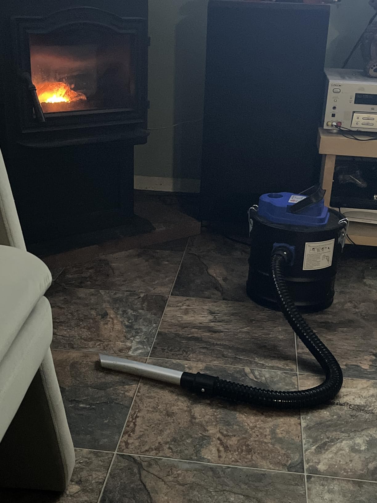 Ash Vacuum Cleaner, 2.6 Gallon 800W Fireplace Ash Vac, Blue customer photo 2