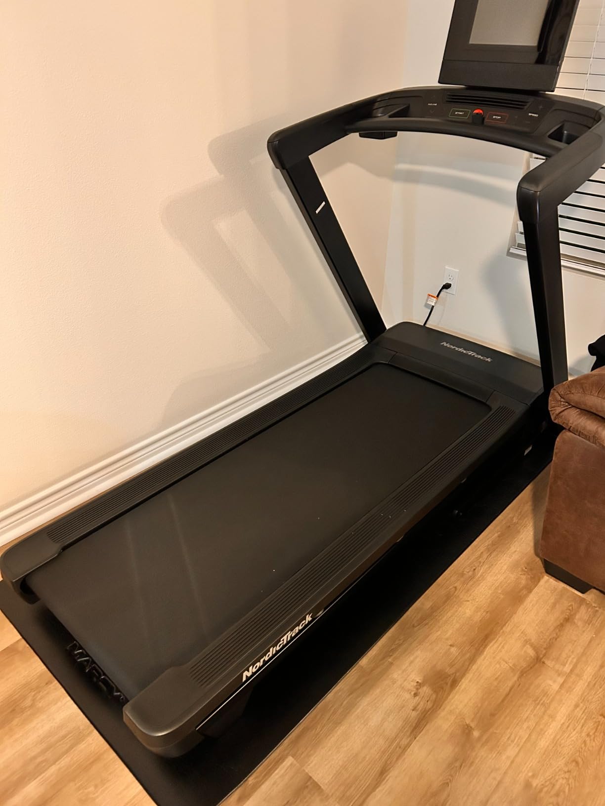 NordicTrack T Series Treadmills: T5, T6.5s, T7, T10, T16 customer photo 2