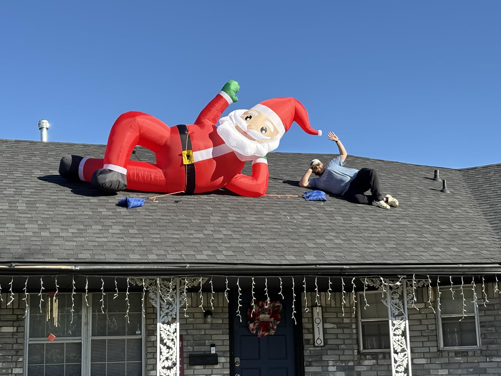 Juegoal Christmas Inflatables Outdoor Decorations, 12FT Long Inflatable Xmas Santa Claus, Lighted Blow Up Giant Lying Santa with Built in LED Lights, Light Up Holiday Winter Lawn Yard Garden Decor customer photo 1