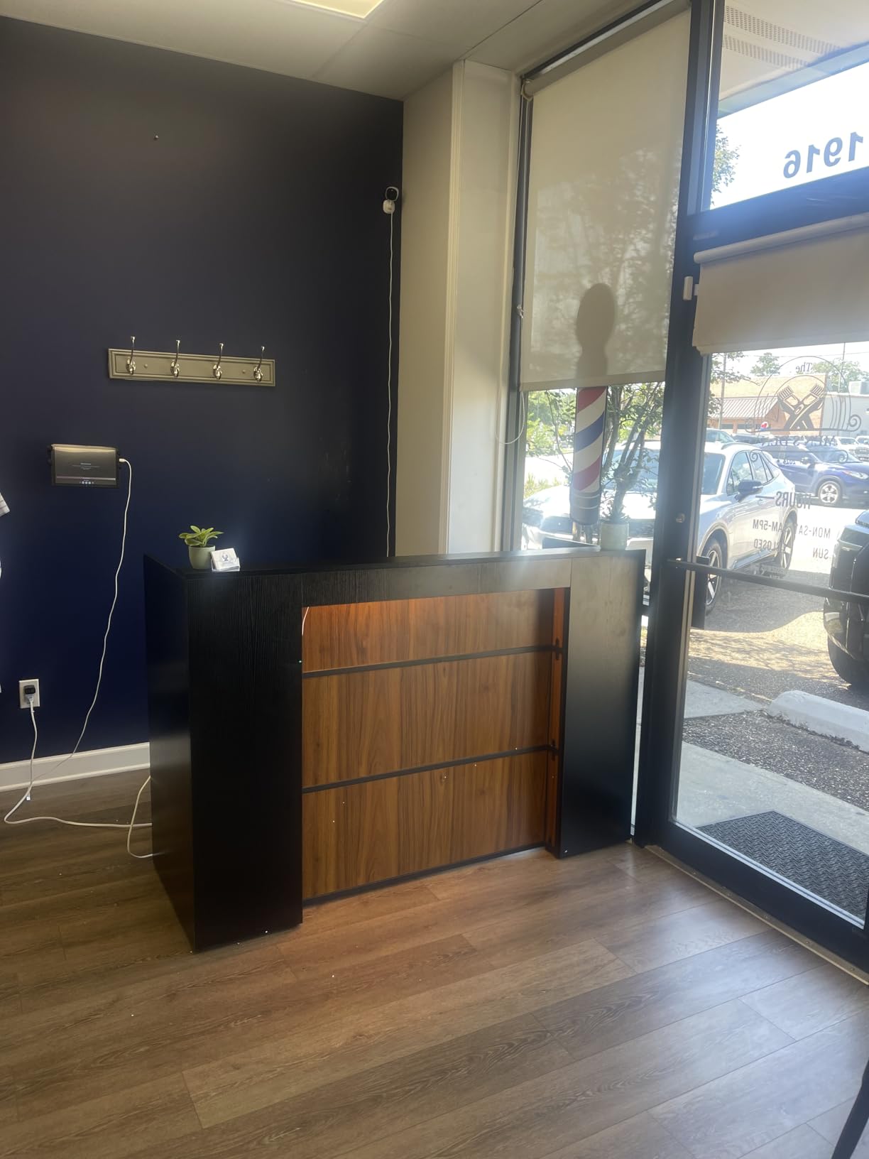 LITTLE TREE 63 Inches Reception Desk, Modern Reception Table with LED Light, Front Counter Desk, Wooden Checkout Counter for Lobbies, Salons, Retail, Home Offices, Reception Room, Black & Brown customer photo 1