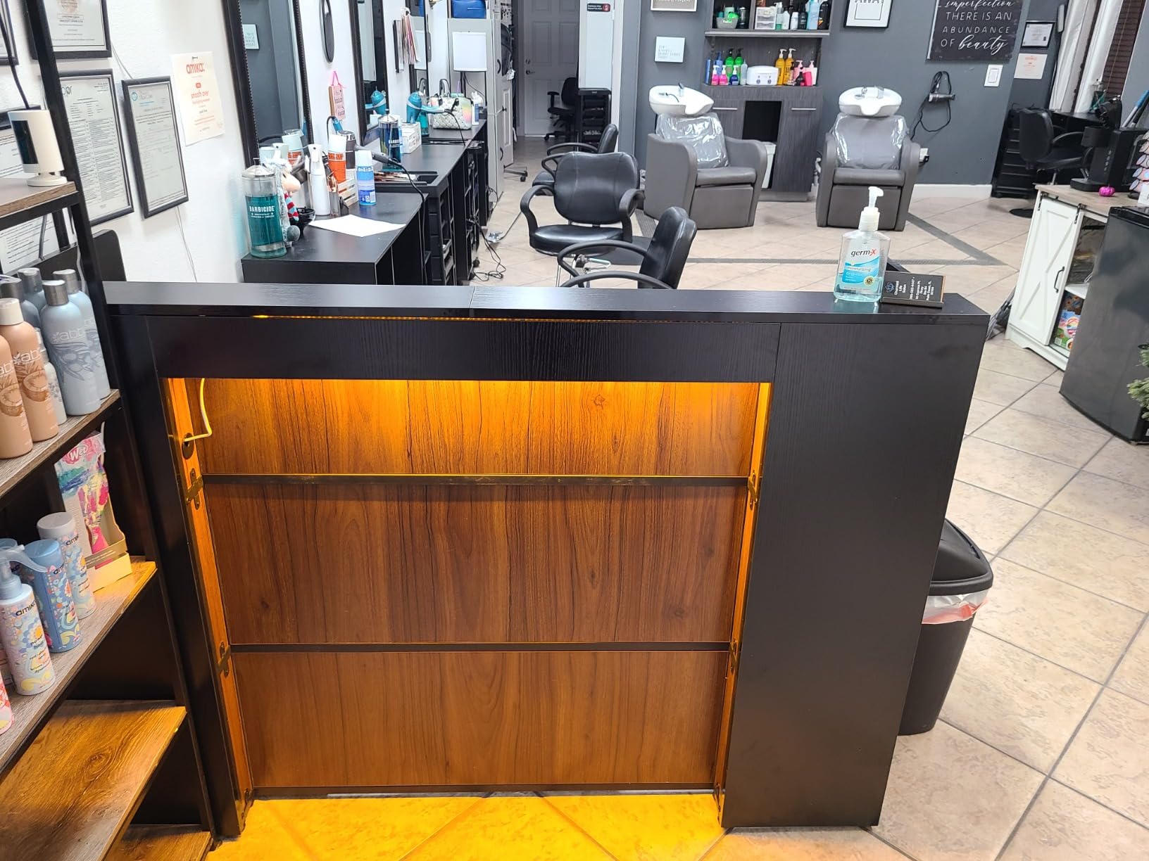 LITTLE TREE 63 Inches Reception Desk, Modern Reception Table with LED Light, Front Counter Desk, Wooden Checkout Counter for Lobbies, Salons, Retail, Home Offices, Reception Room, Black & Brown customer photo 2