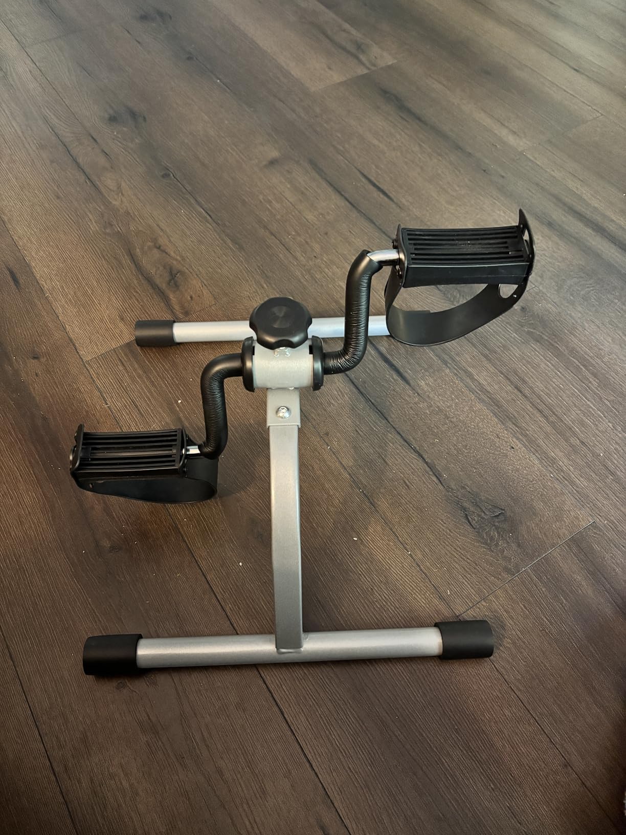 RYGEO Pedal Exerciser Mini Exercise Bike for Leg and Arm Recovery Exercise Lightweight and Portable Floor Bike customer photo 1